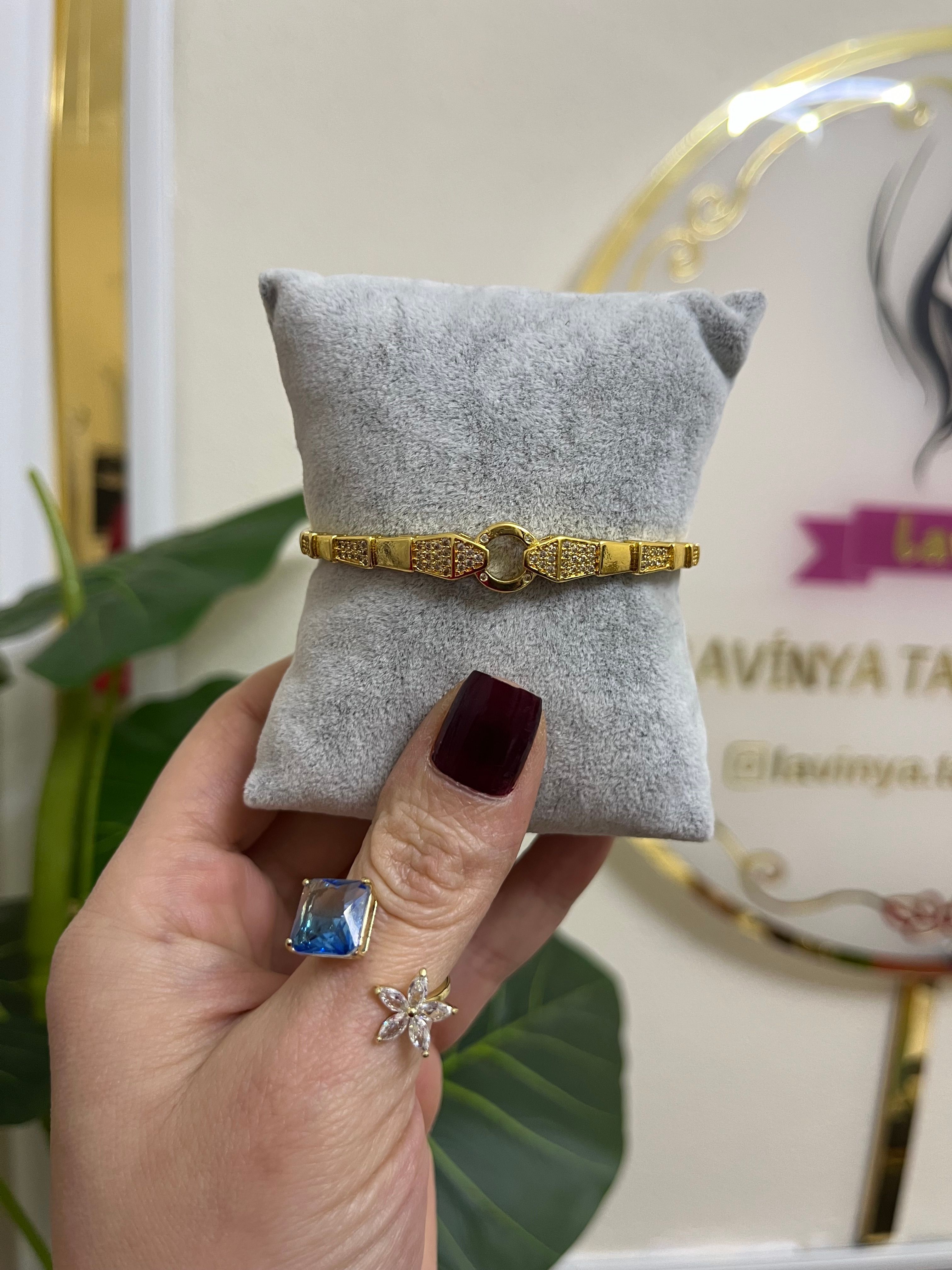 Özel seri gold kelepçe-LAVİNYA
