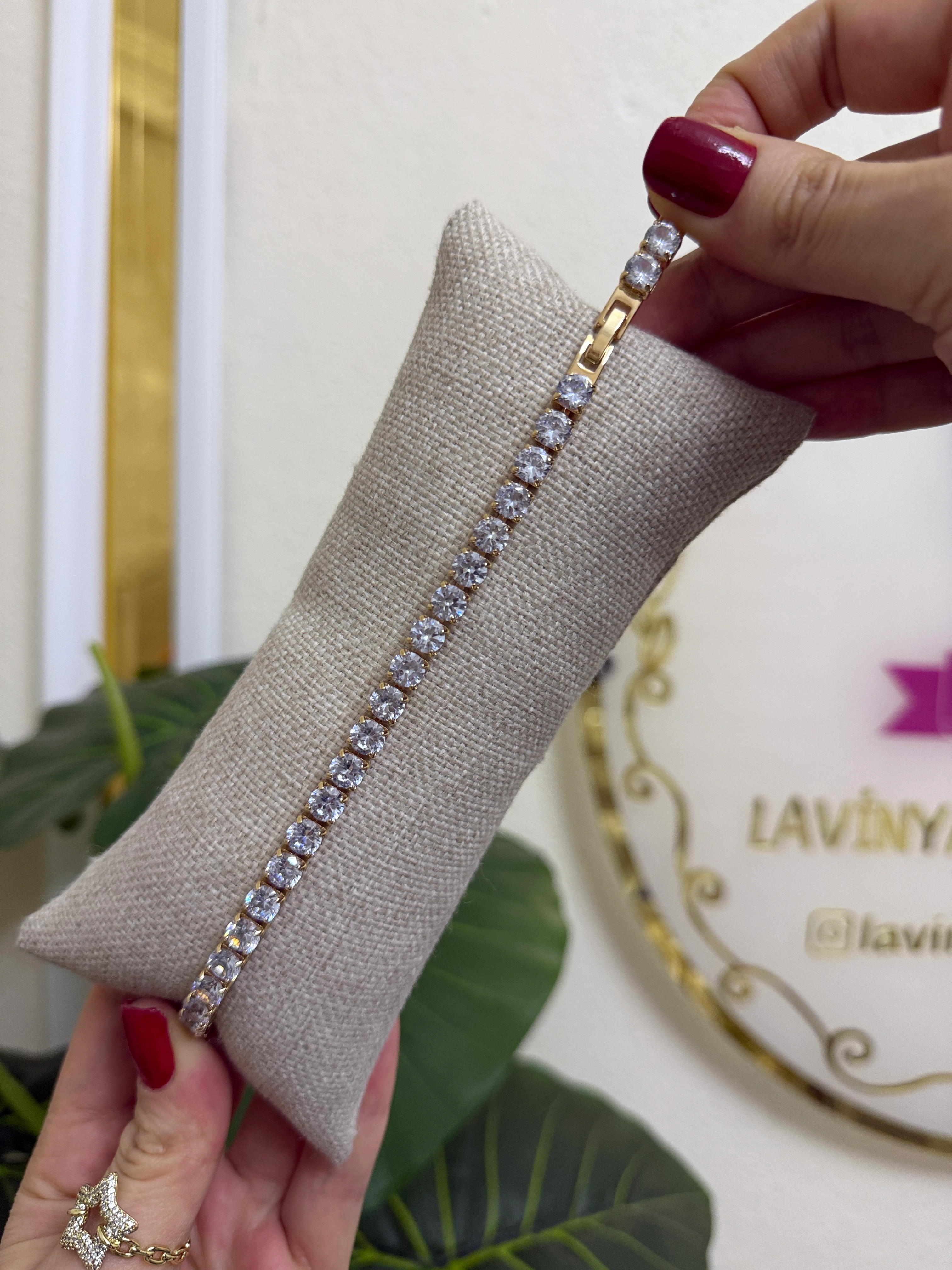 Suyolu çelik bileklik-LAVİNYA