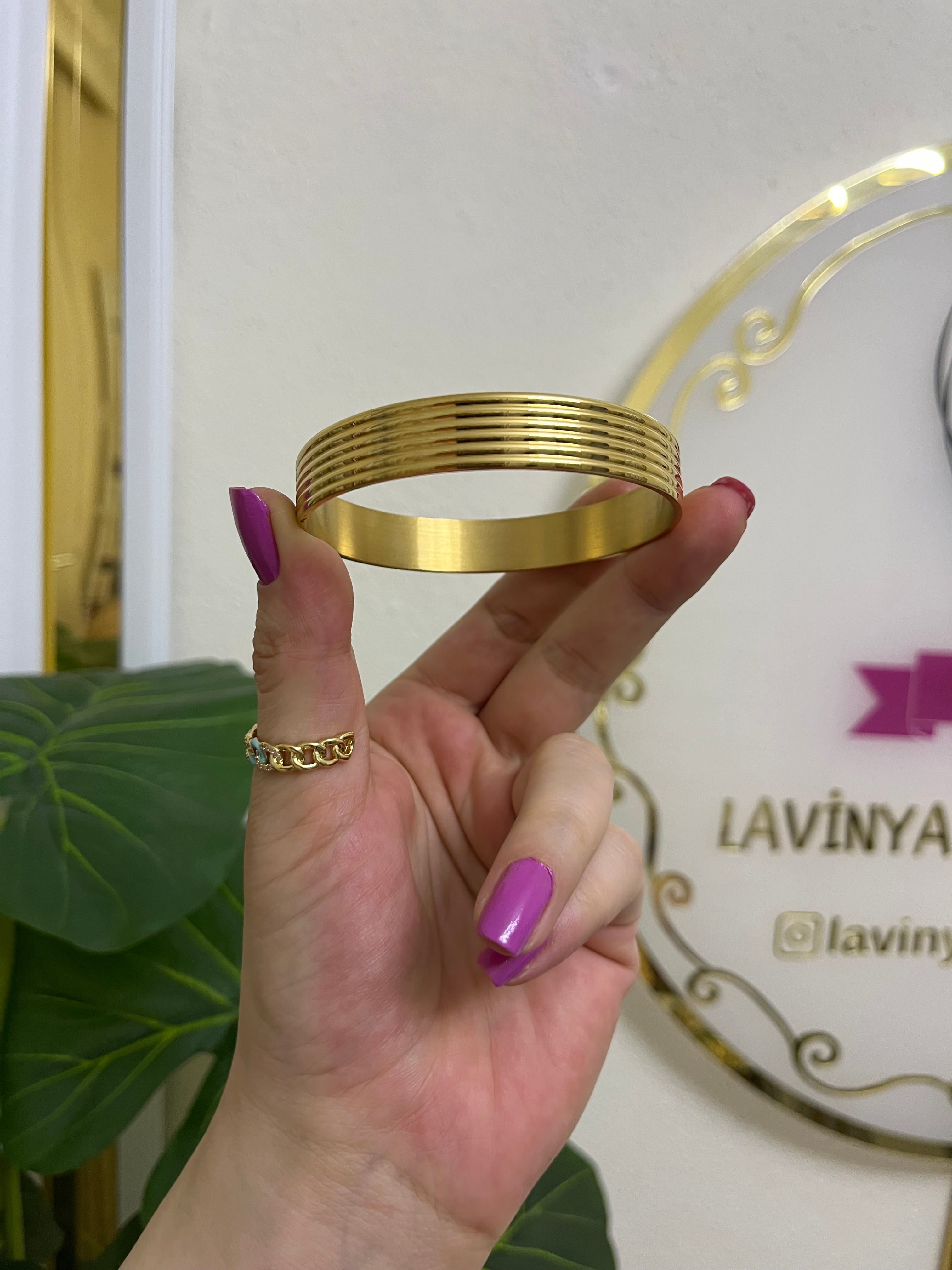 Kuyum model çelik desenli kalın bilezik-LAVİNYA