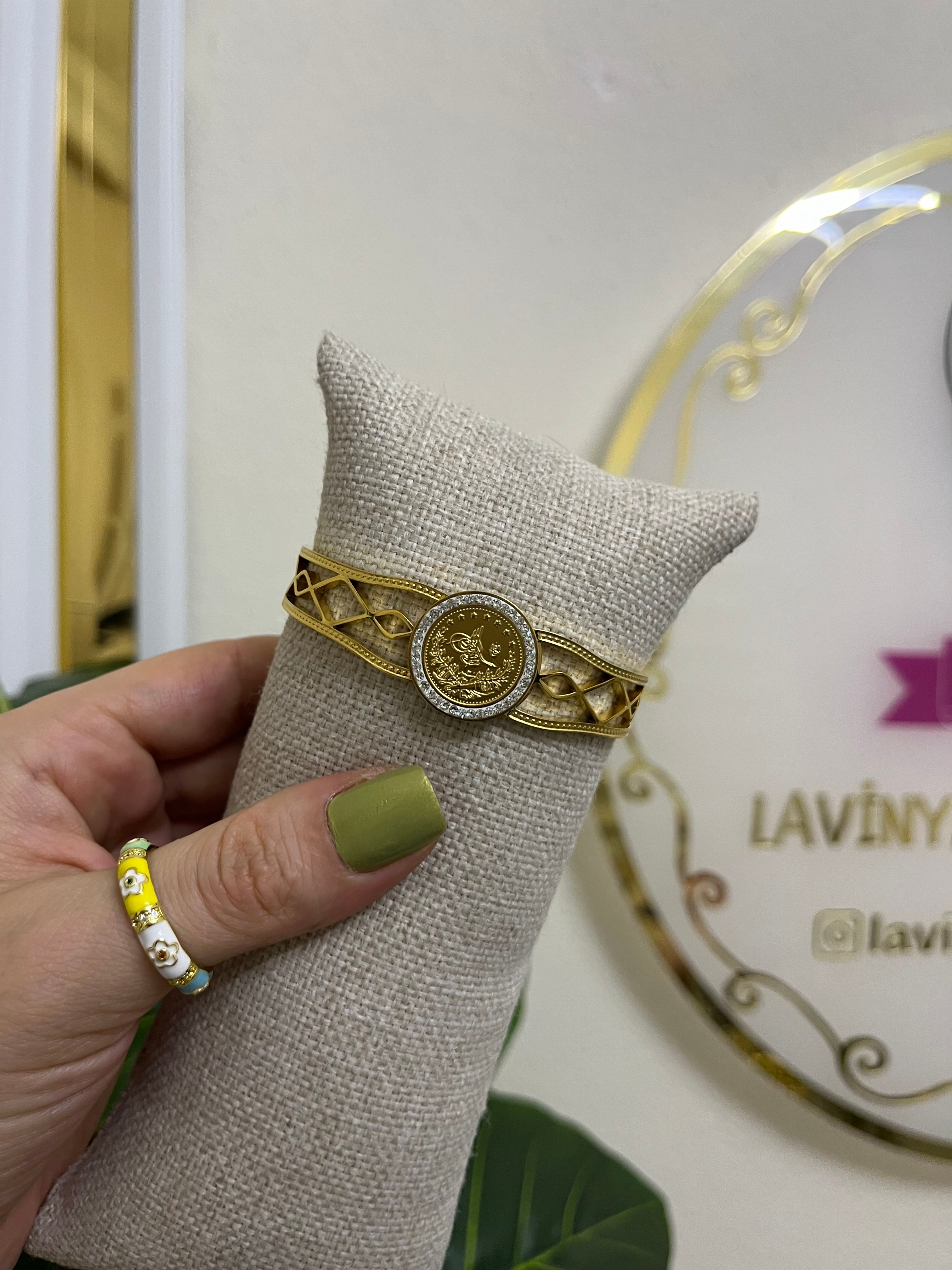 Çeyrekli çelik kelepçe-LAVİNYA