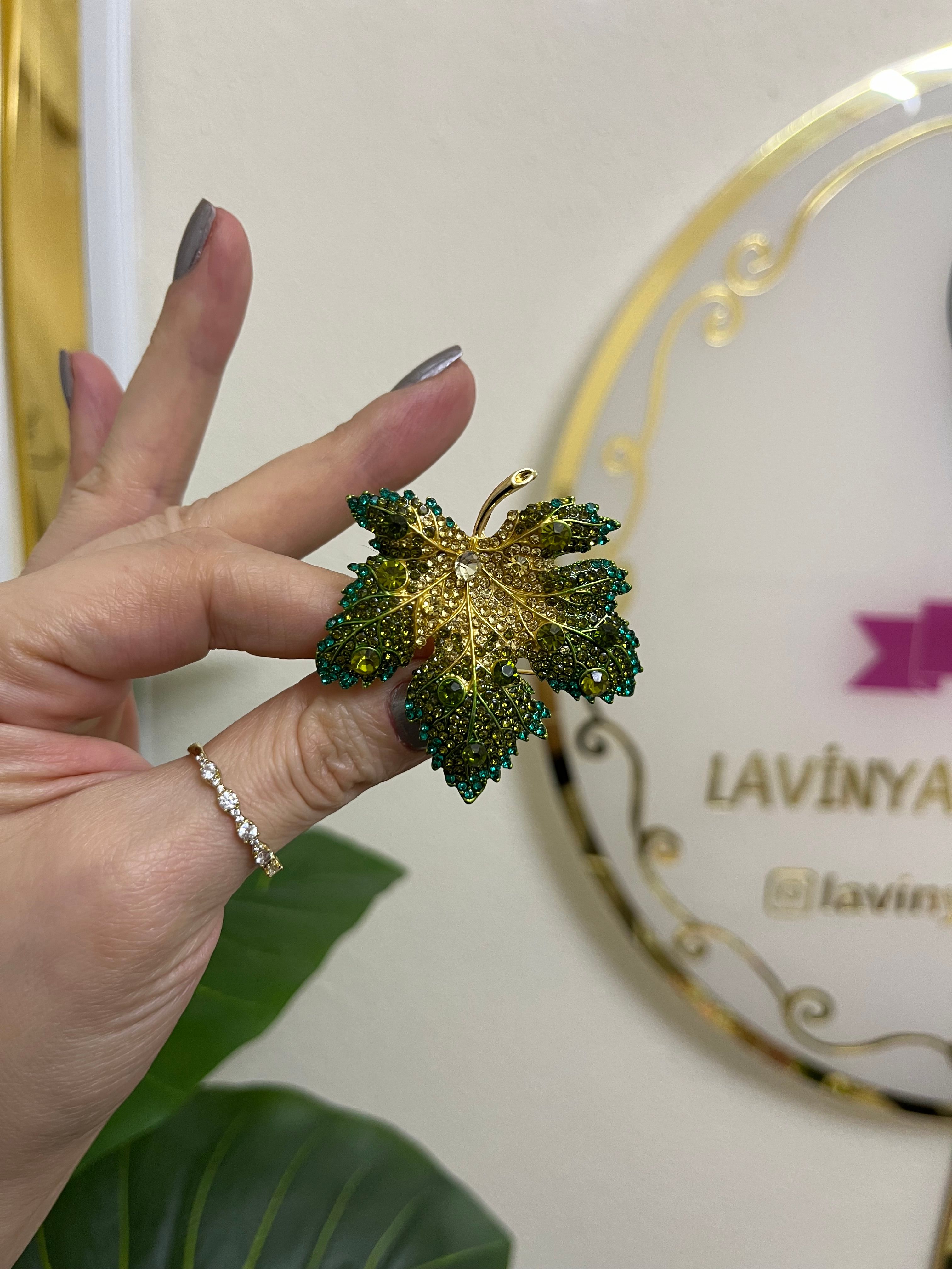 Yeşil yaprak broş-LAVİNYA