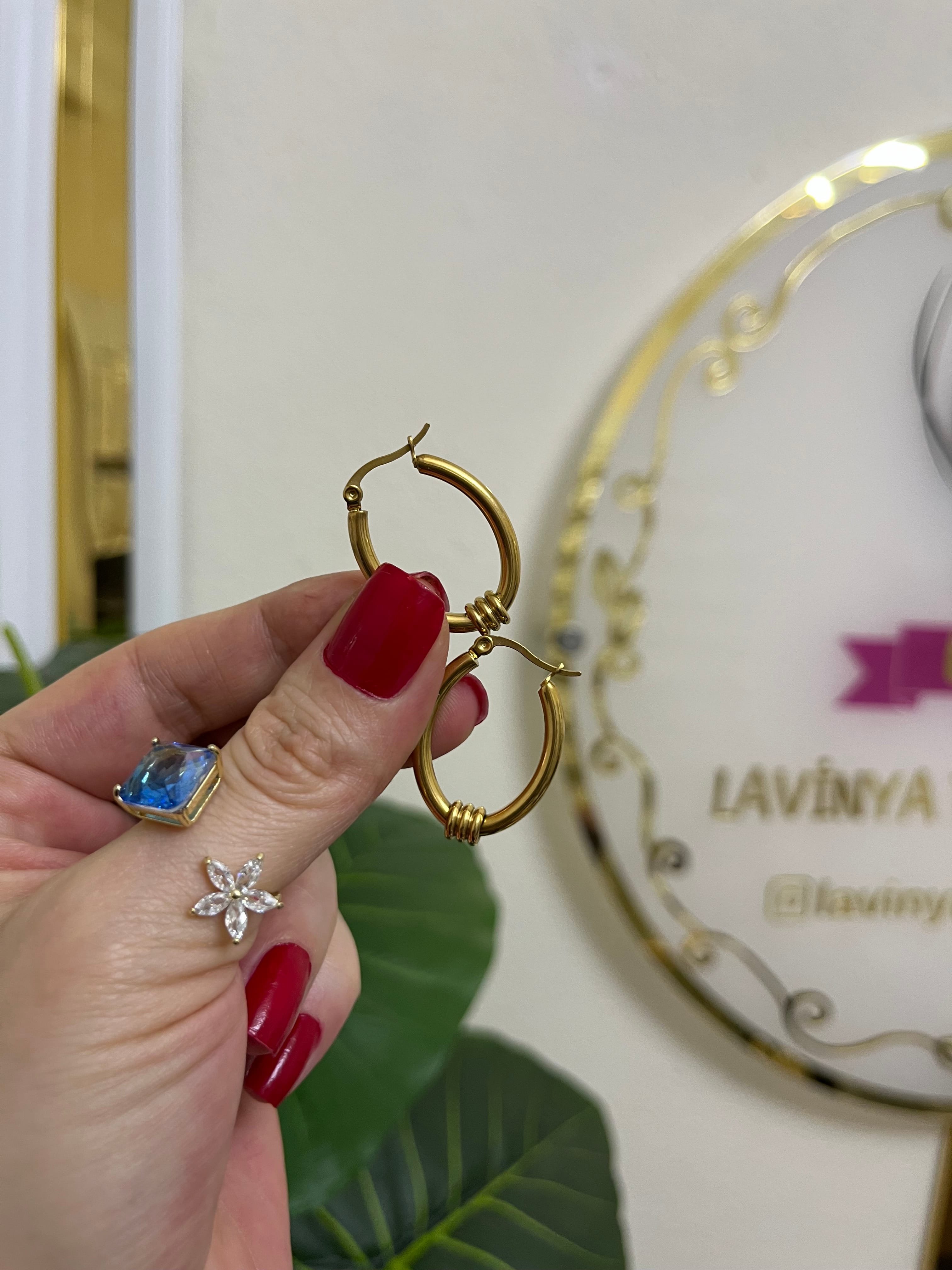 Çelik oval küpe-LAVİNYA
