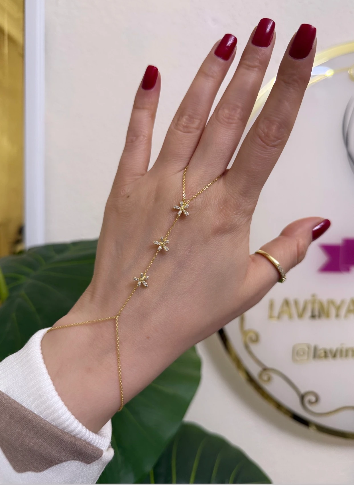 Özel seri çiçek şahmeran-LAVİNYA