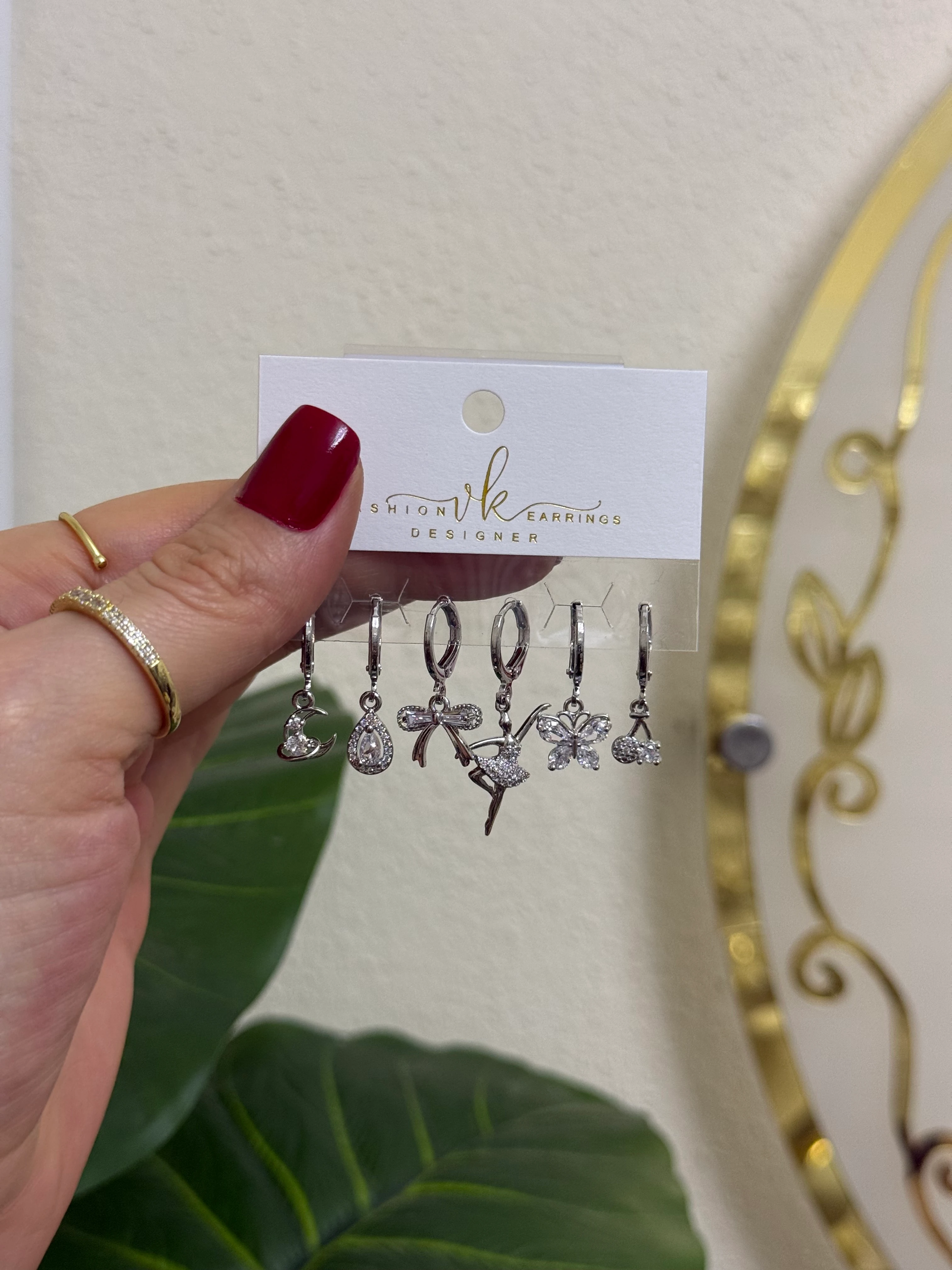 Özel seri çoklu küpe-LAVİNYA