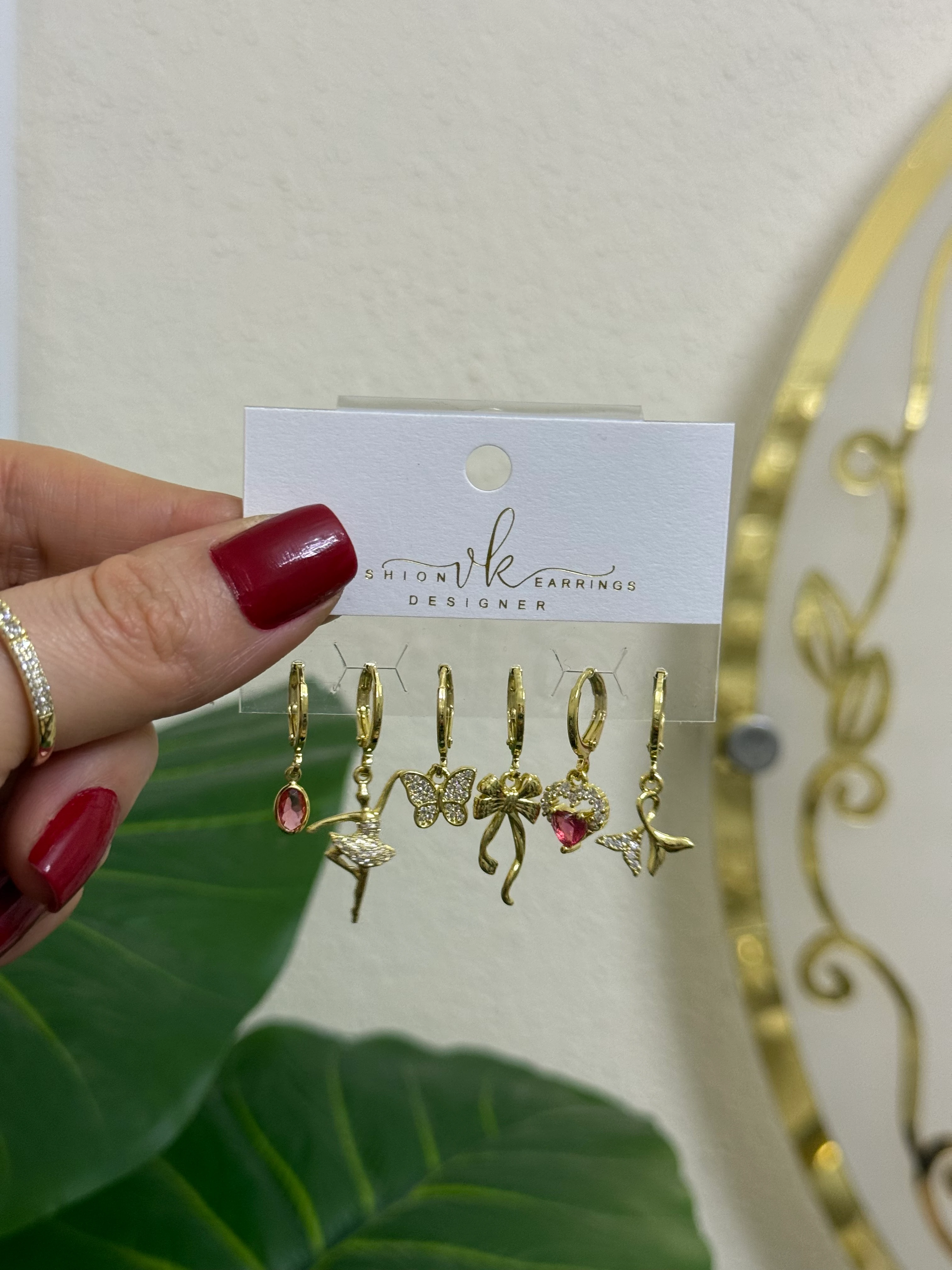 Özel seri çoklu küpe-LAVİNYA