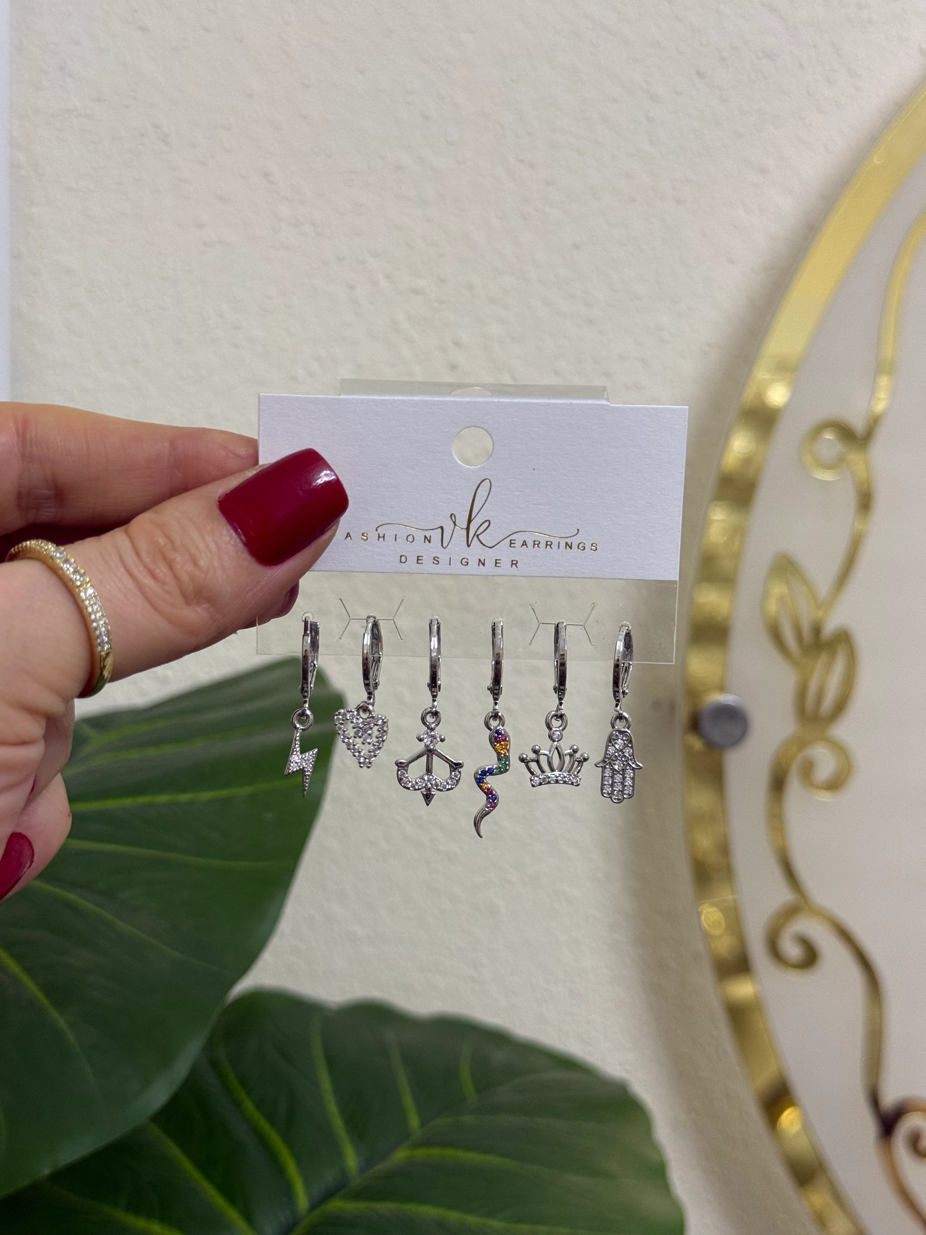 Özel seri çoklu küpe-LAVİNYA