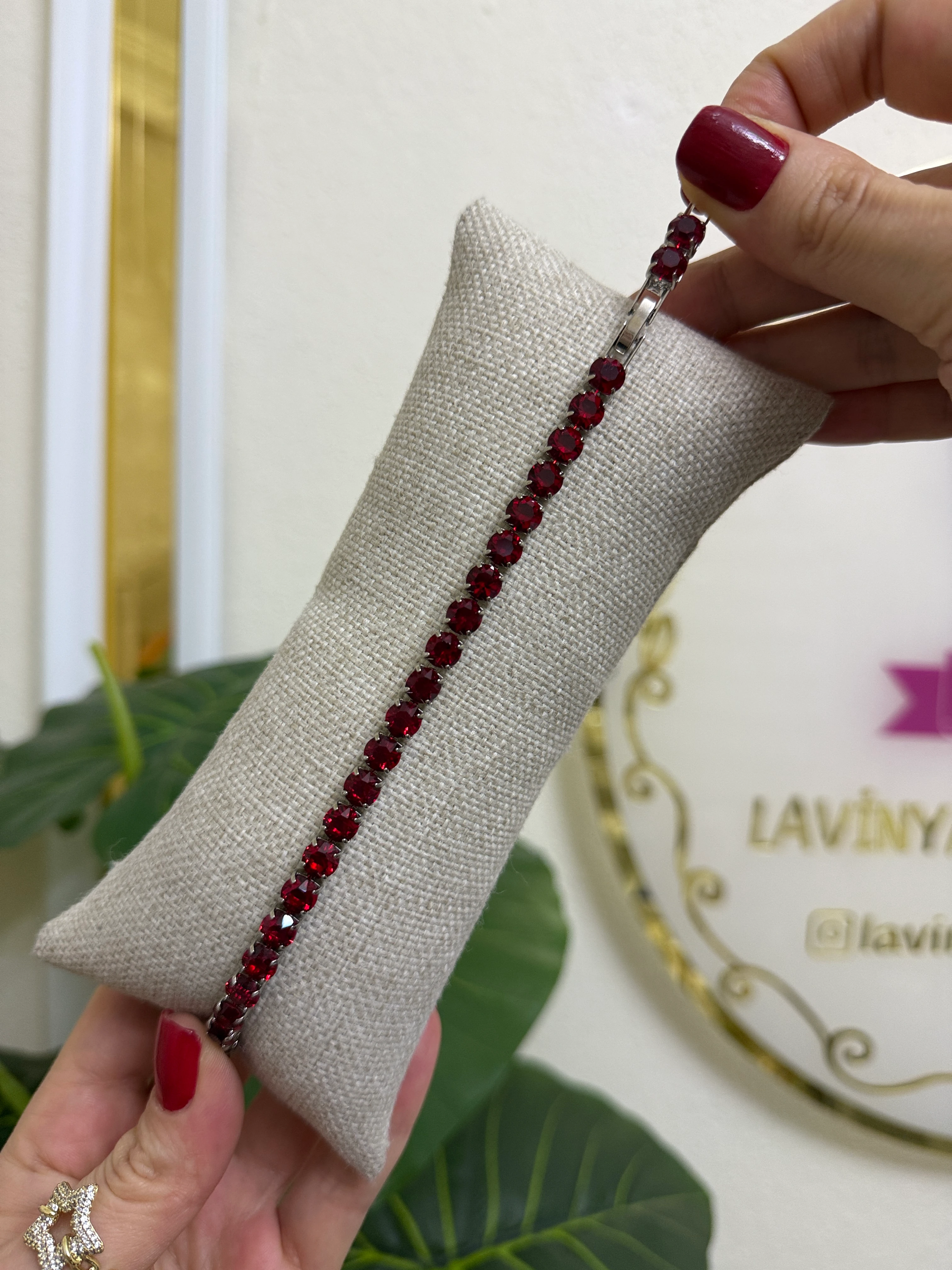 Suyolu çelik bileklik-LAVİNYA