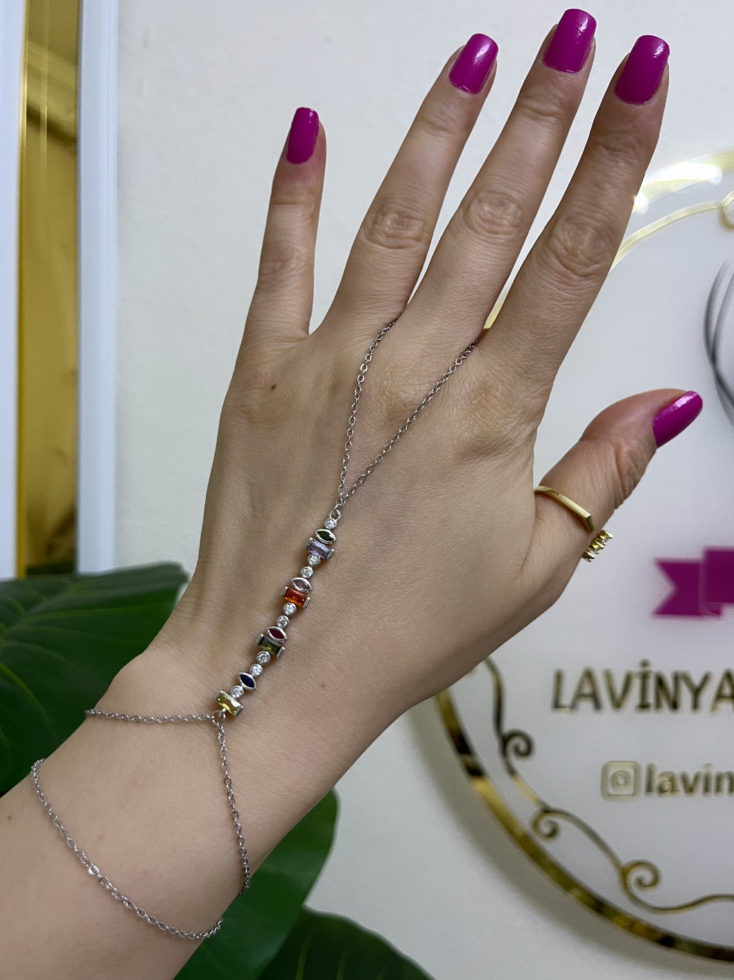 Özel seri renkli taşlı silver şahmeran-LAVİNYA