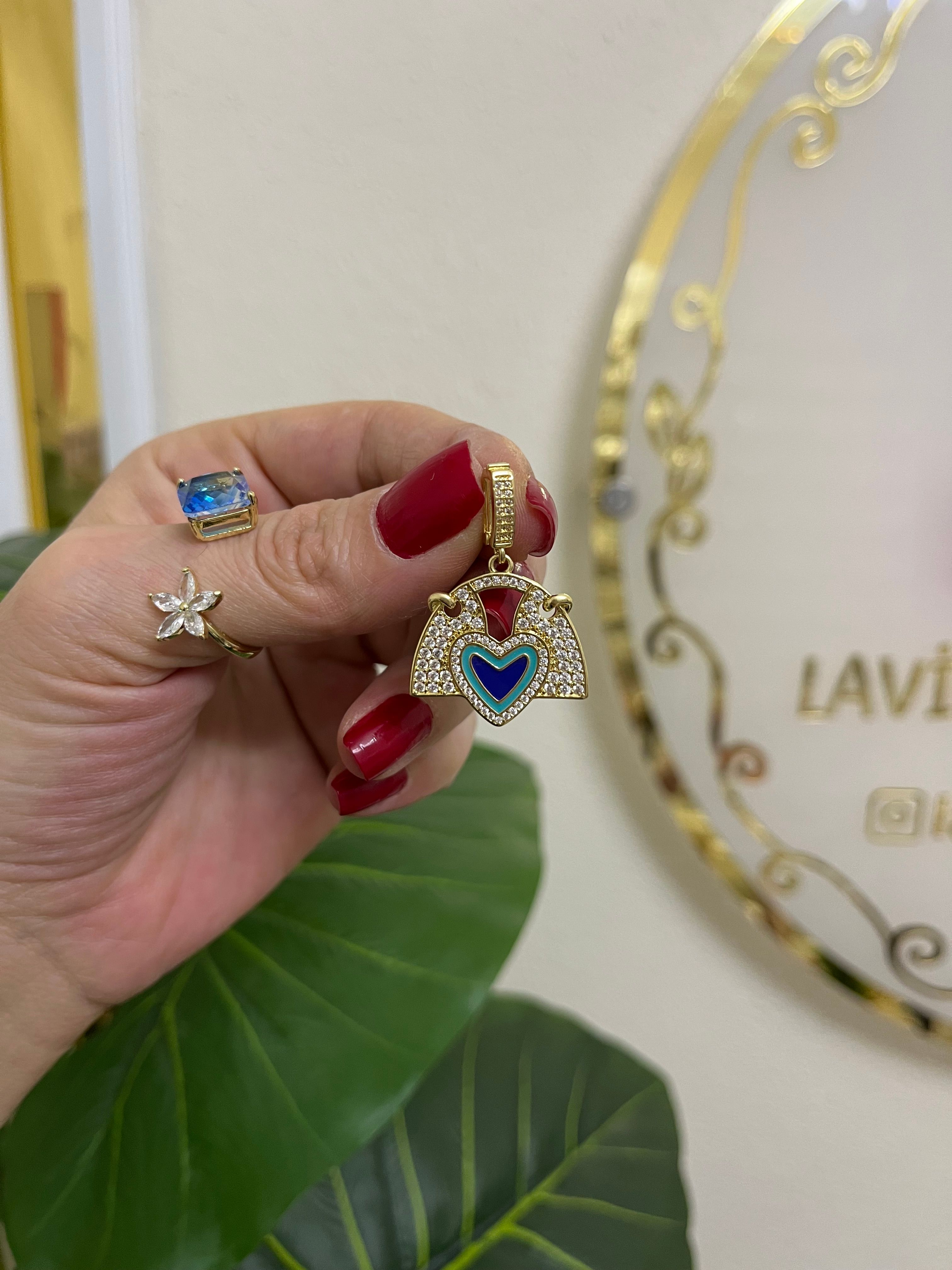Kalp taşlı tasarım charm-LAVİNYA
