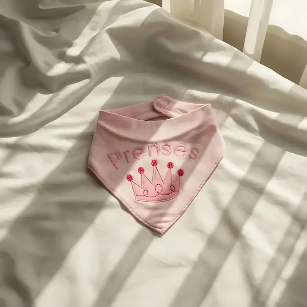 Su Geçirmez Bebek Mama Önlüğü