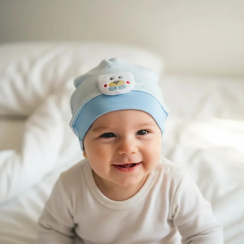UV Korumalı Bebek Şapkası