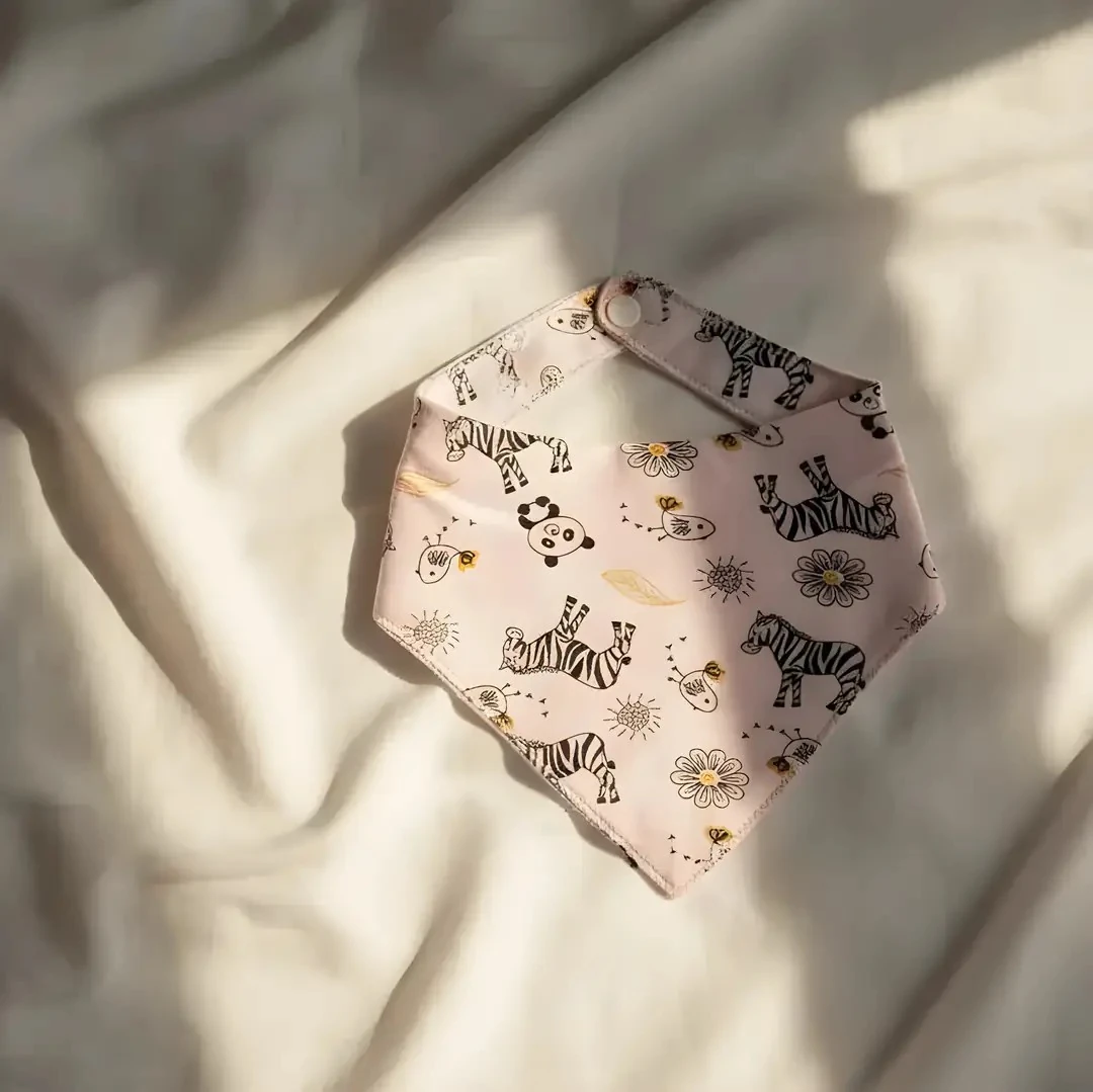 Su Geçirmez Bebek Mama Önlüğü