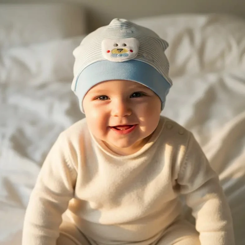 UV Korumalı Bebek Şapkası