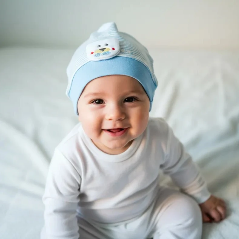 UV Korumalı Bebek Şapkası