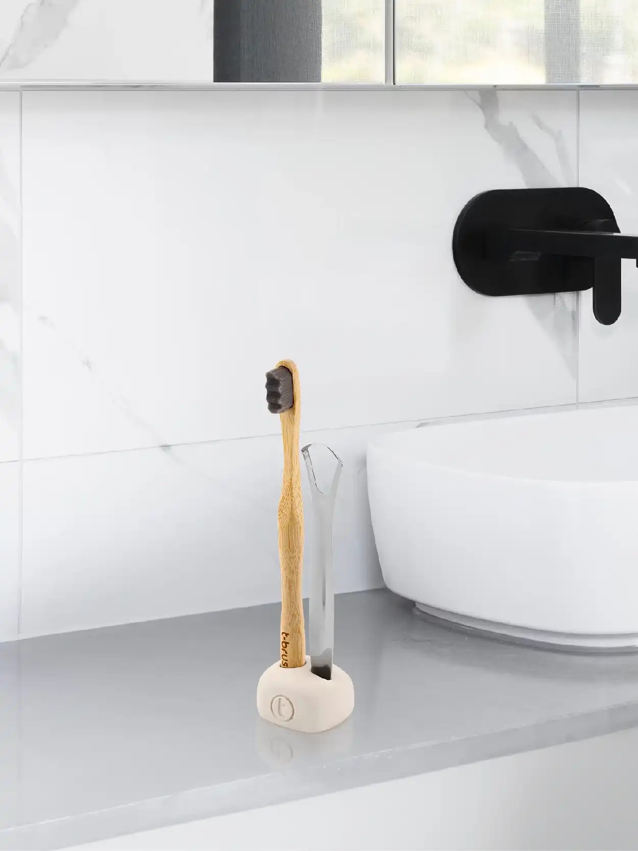 T-Brush - Modern Küp Bambu Diş Fırçası ve Dil Temizleyici Standı