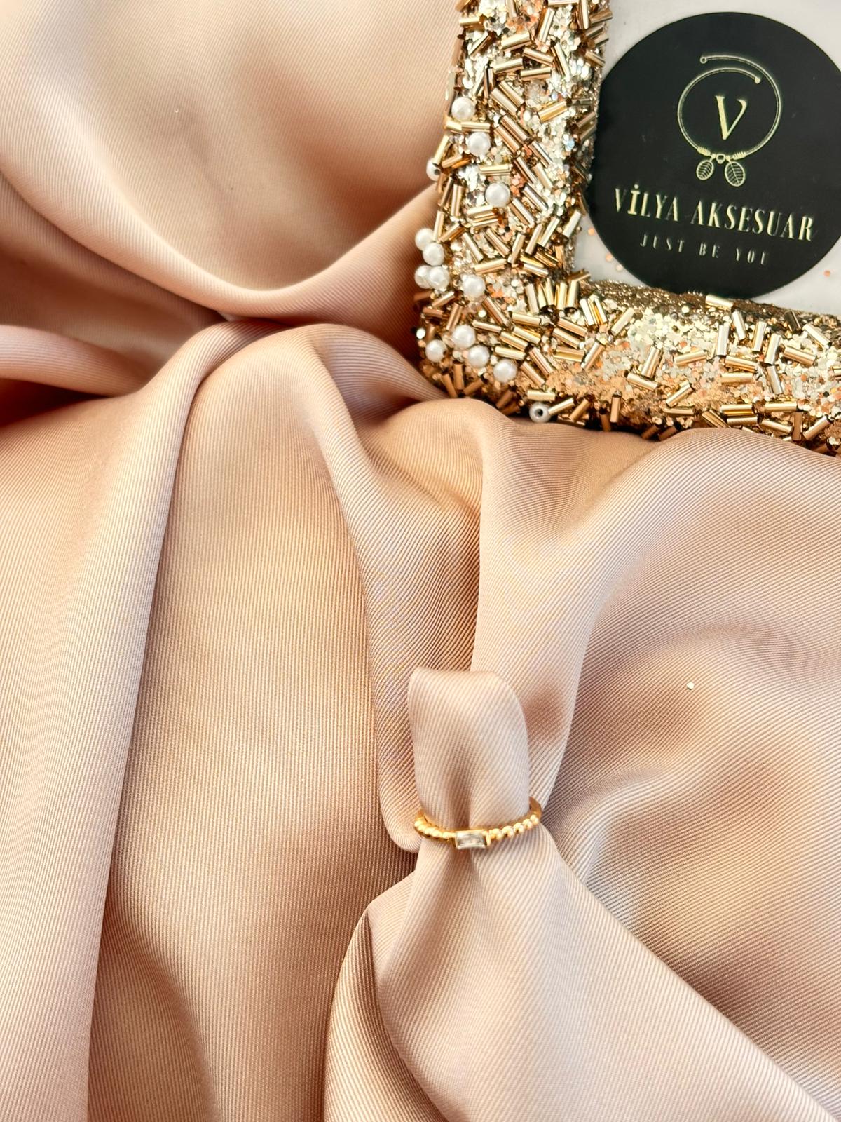 Serçe Parmak Yüzük