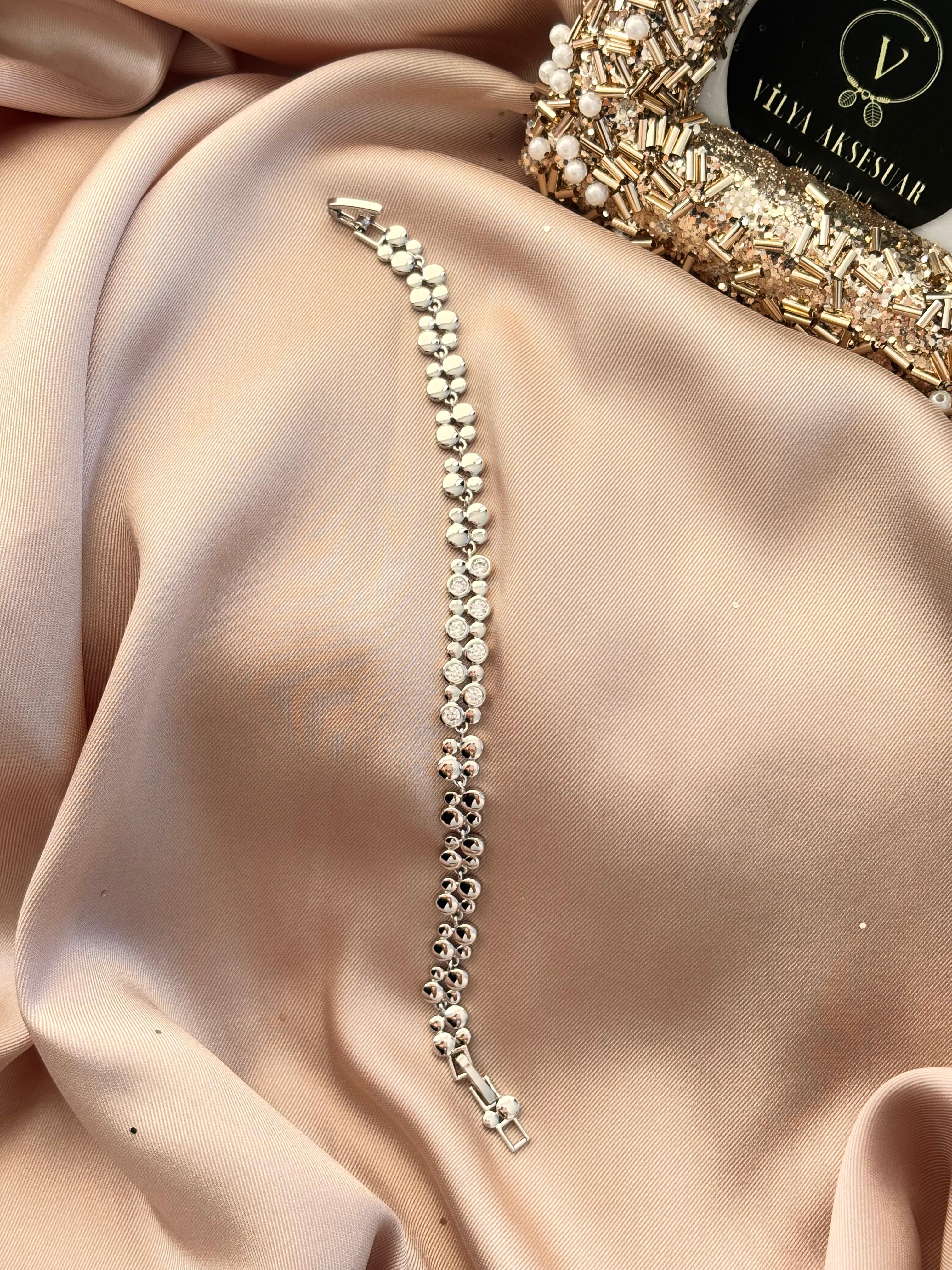 Taşlı Gümüş Bileklik