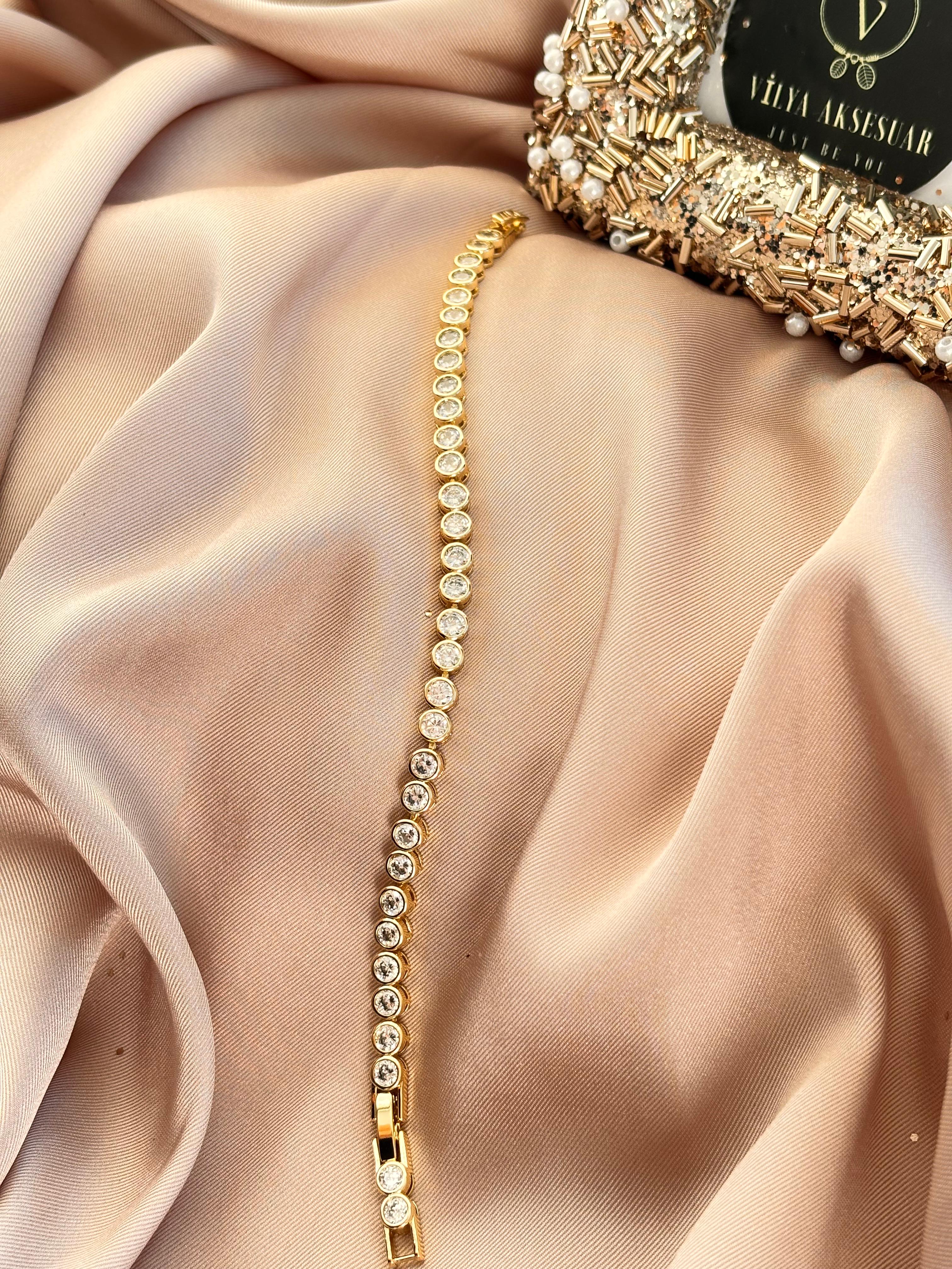 Yuvarlak Su Yolu Bileklik