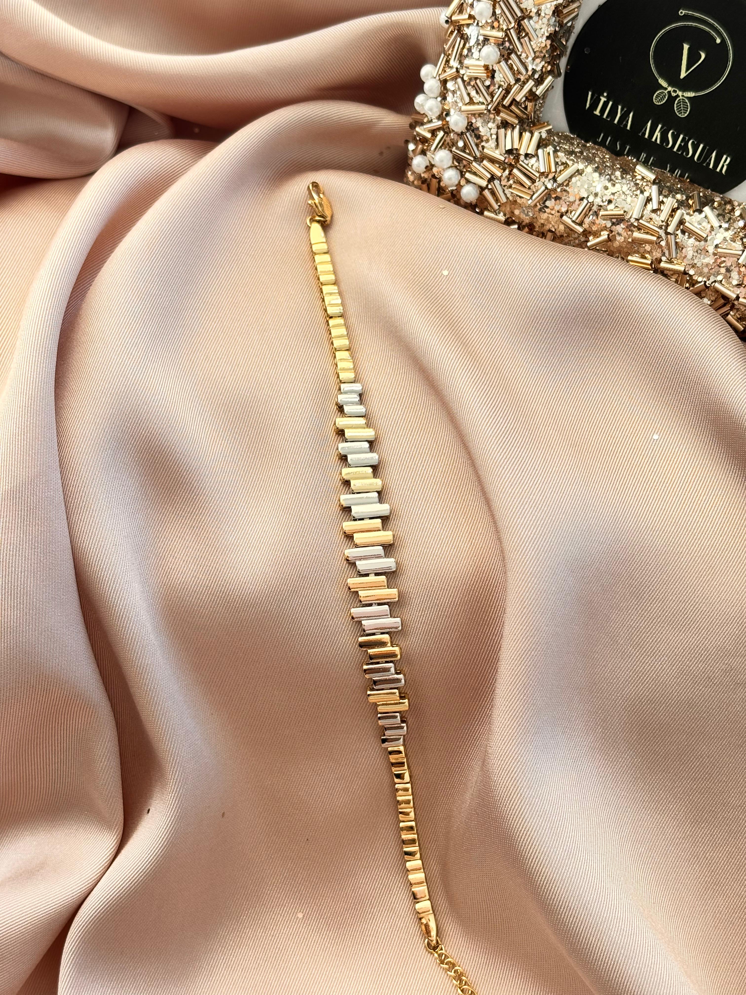 Çelik Zikzak Bileklik