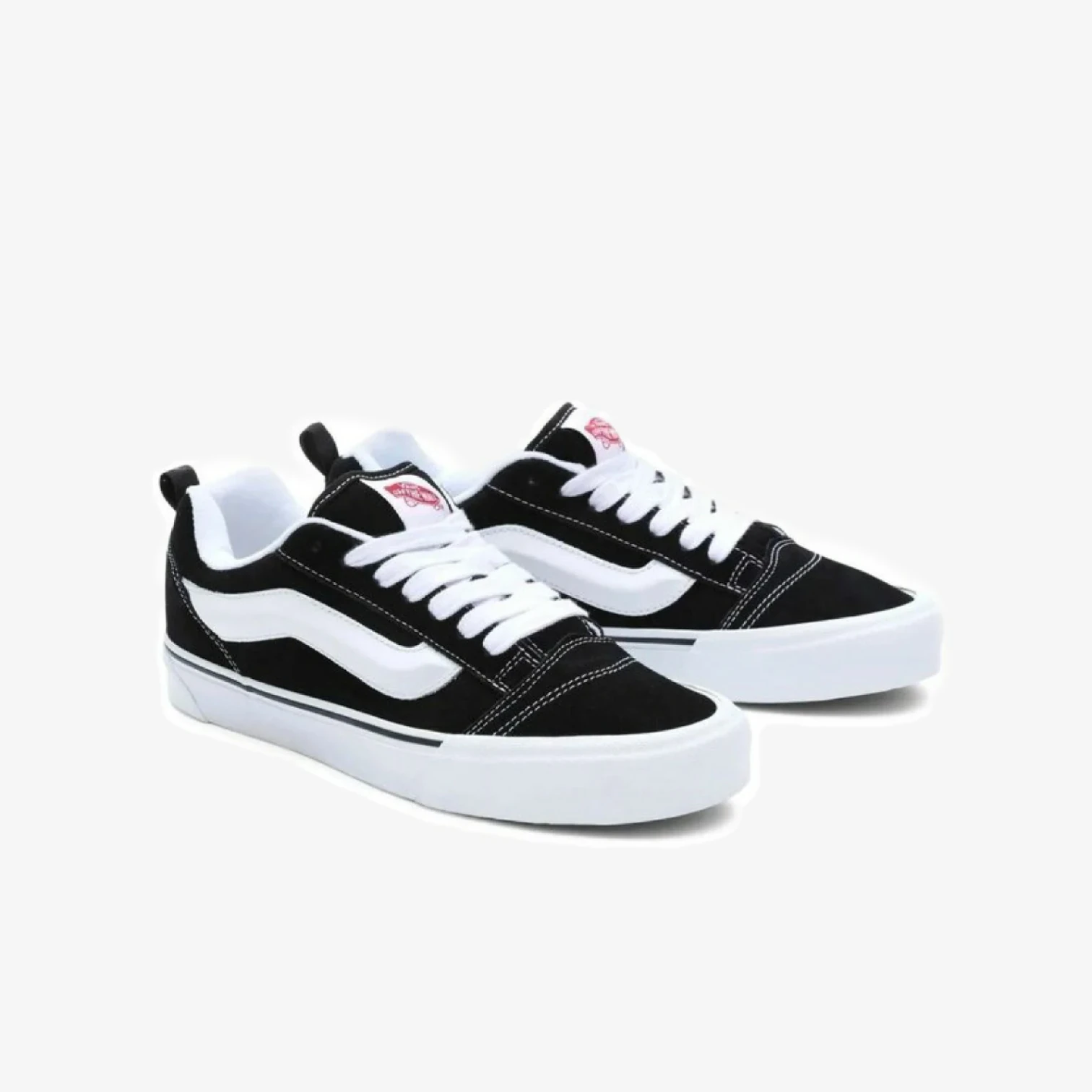 Knu Skool Black White