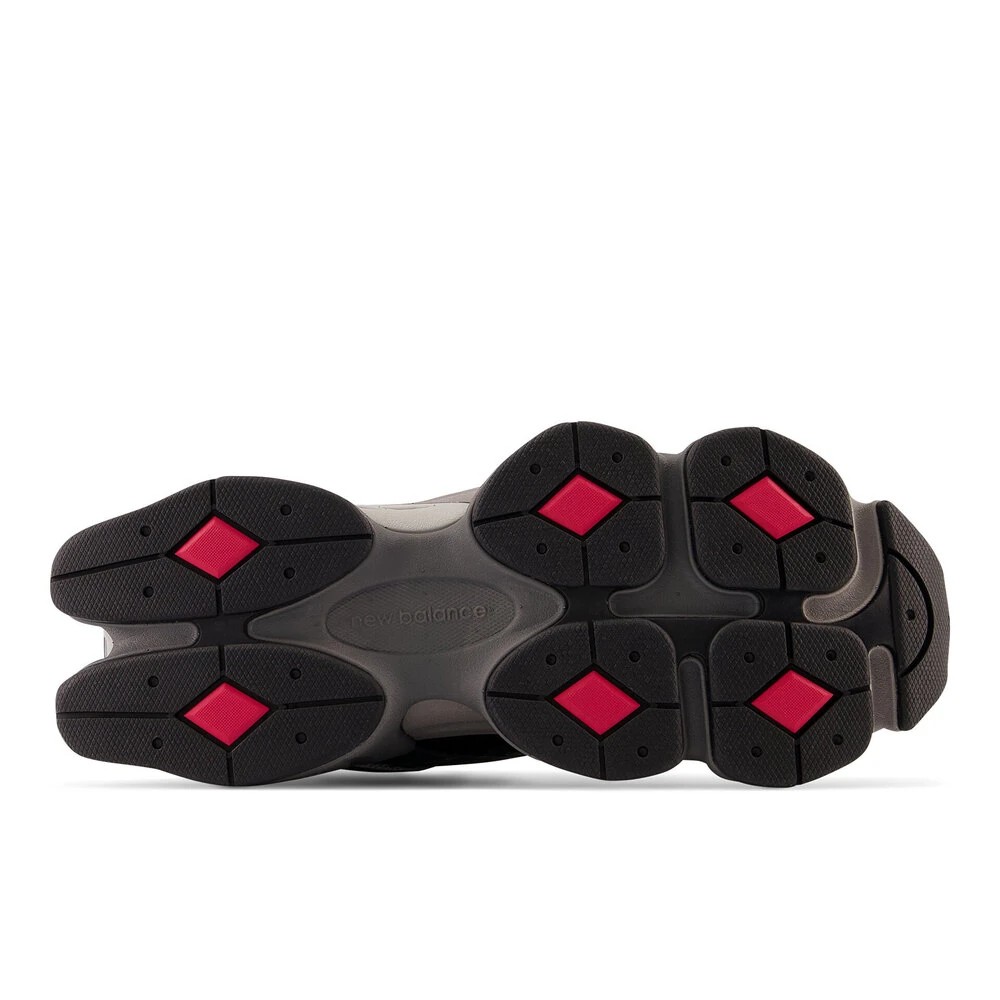 9060 Black
