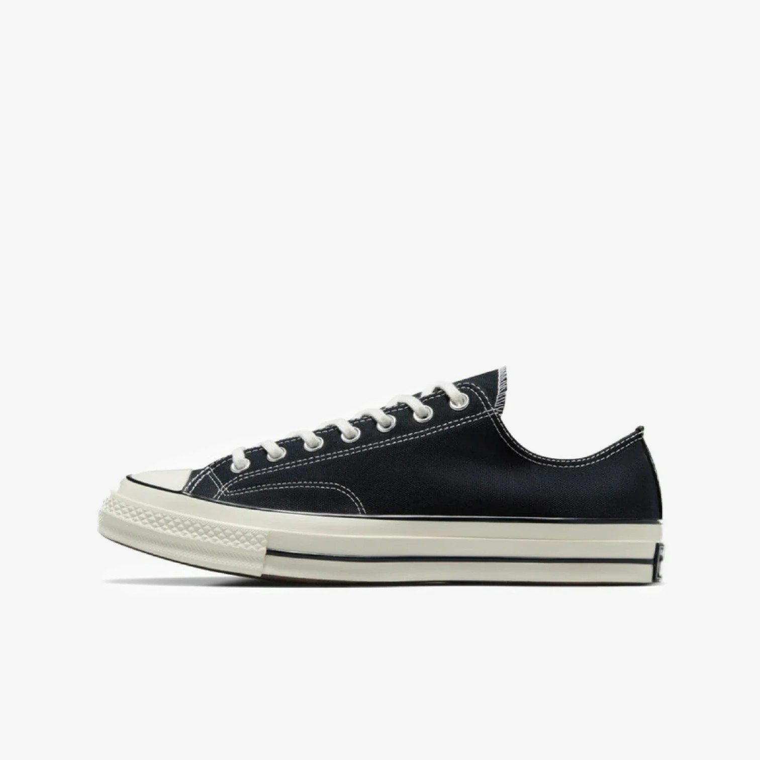 LOW CHUCK TAYLOR