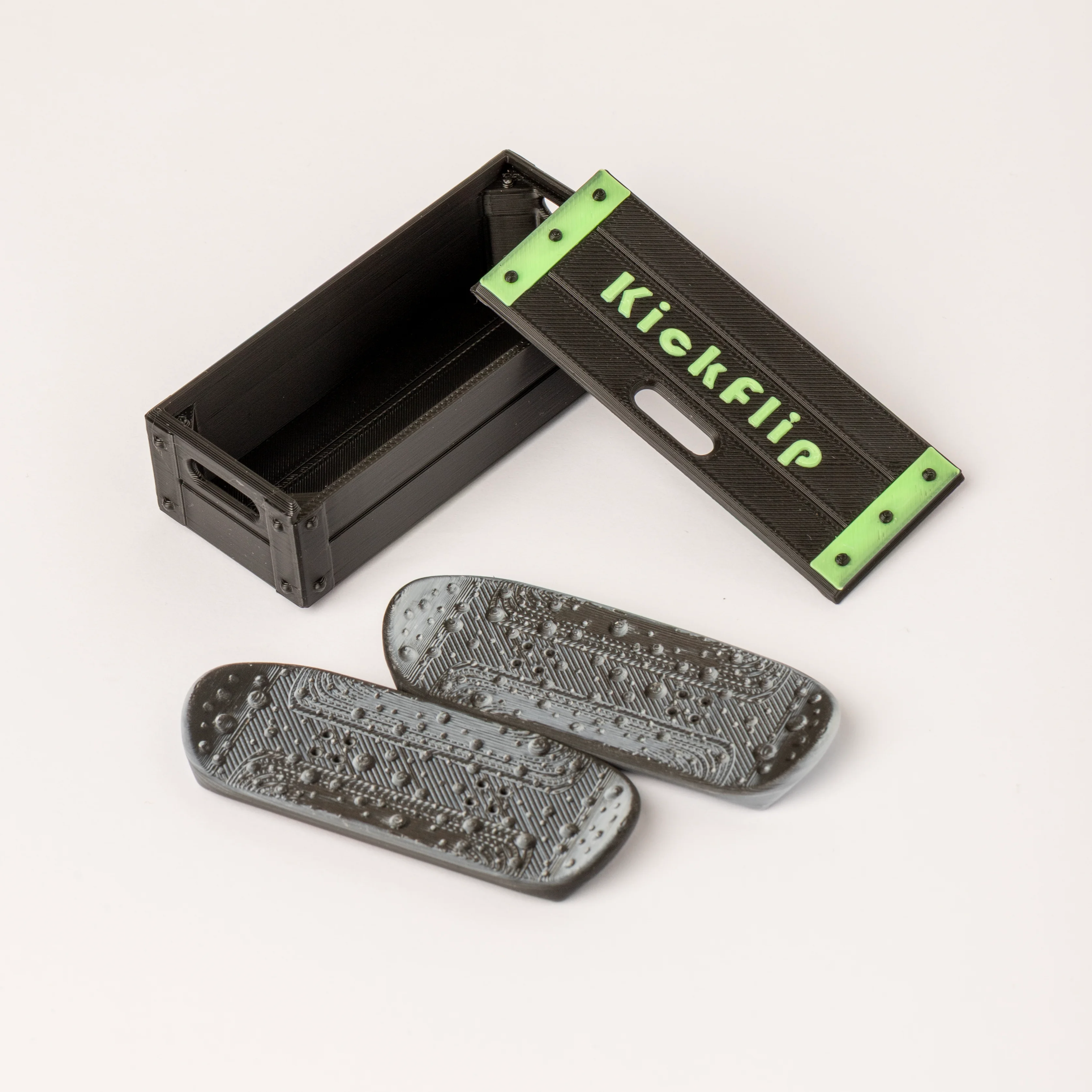 Mıknatıslı Kaykay Flipper – Moon Edition (Kutulu)