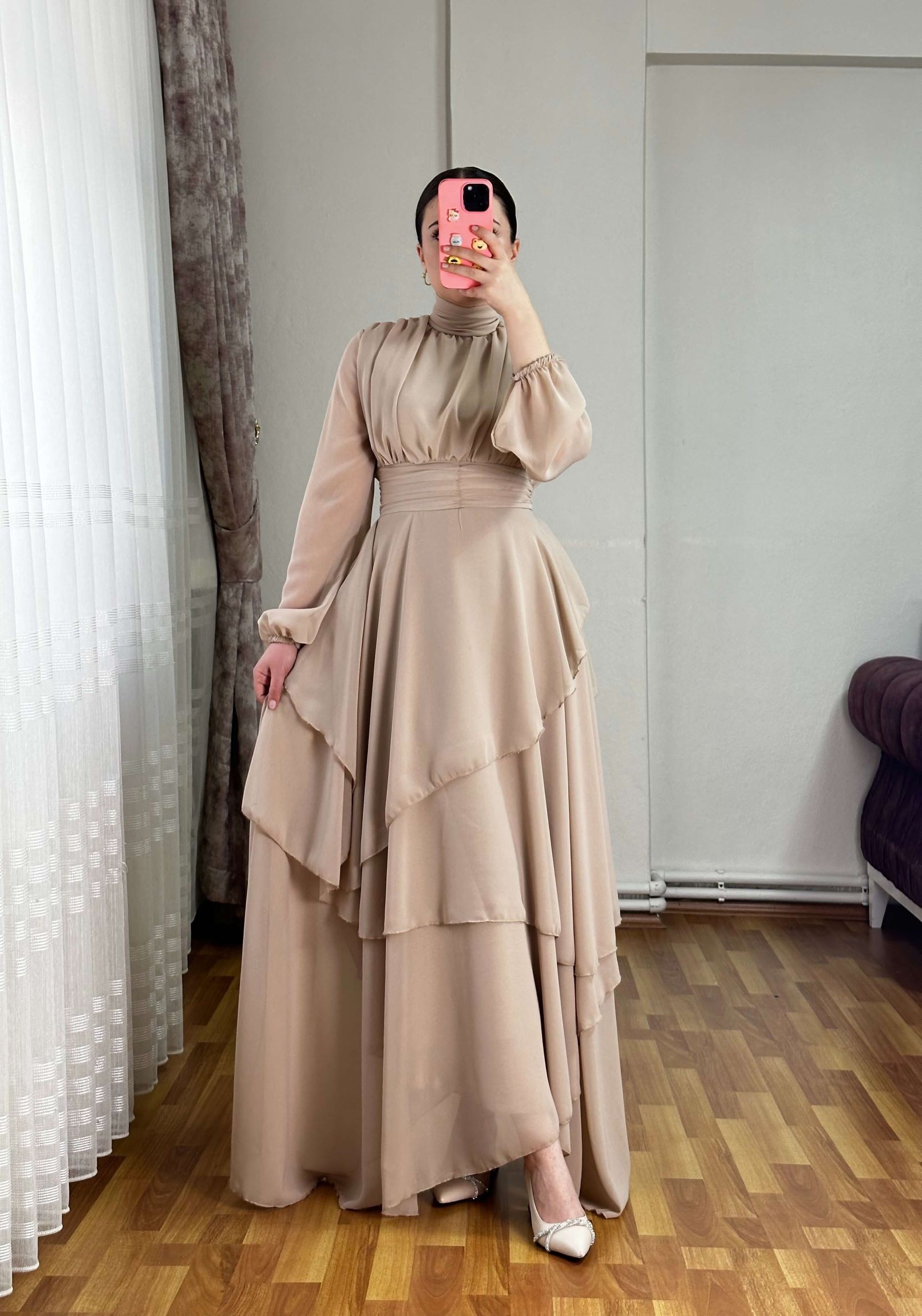 Eteği Kat Kat Astarlı Tül Elbise - Bej