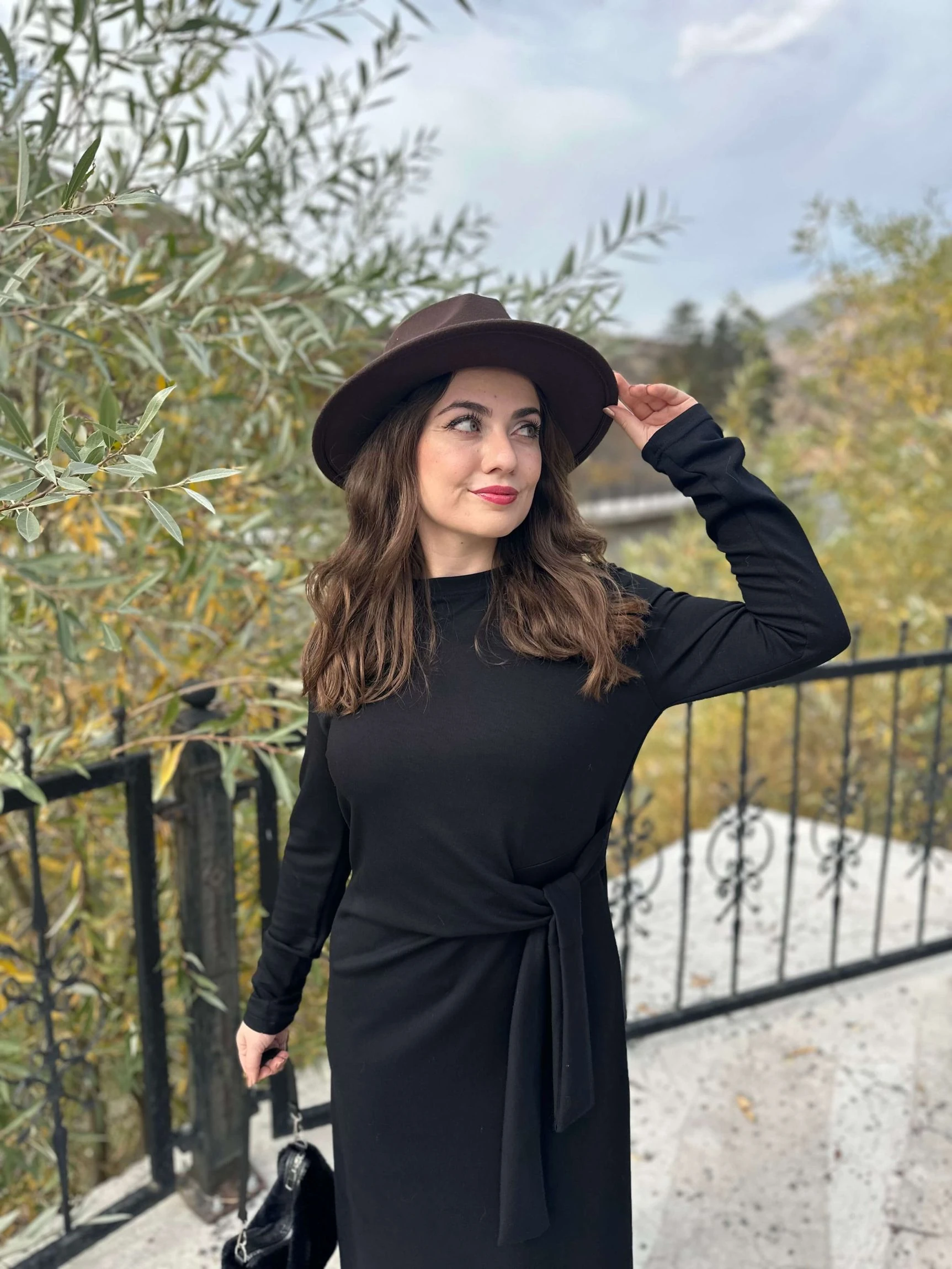 OYS Etiketli Bağlama Detaylı Elbise