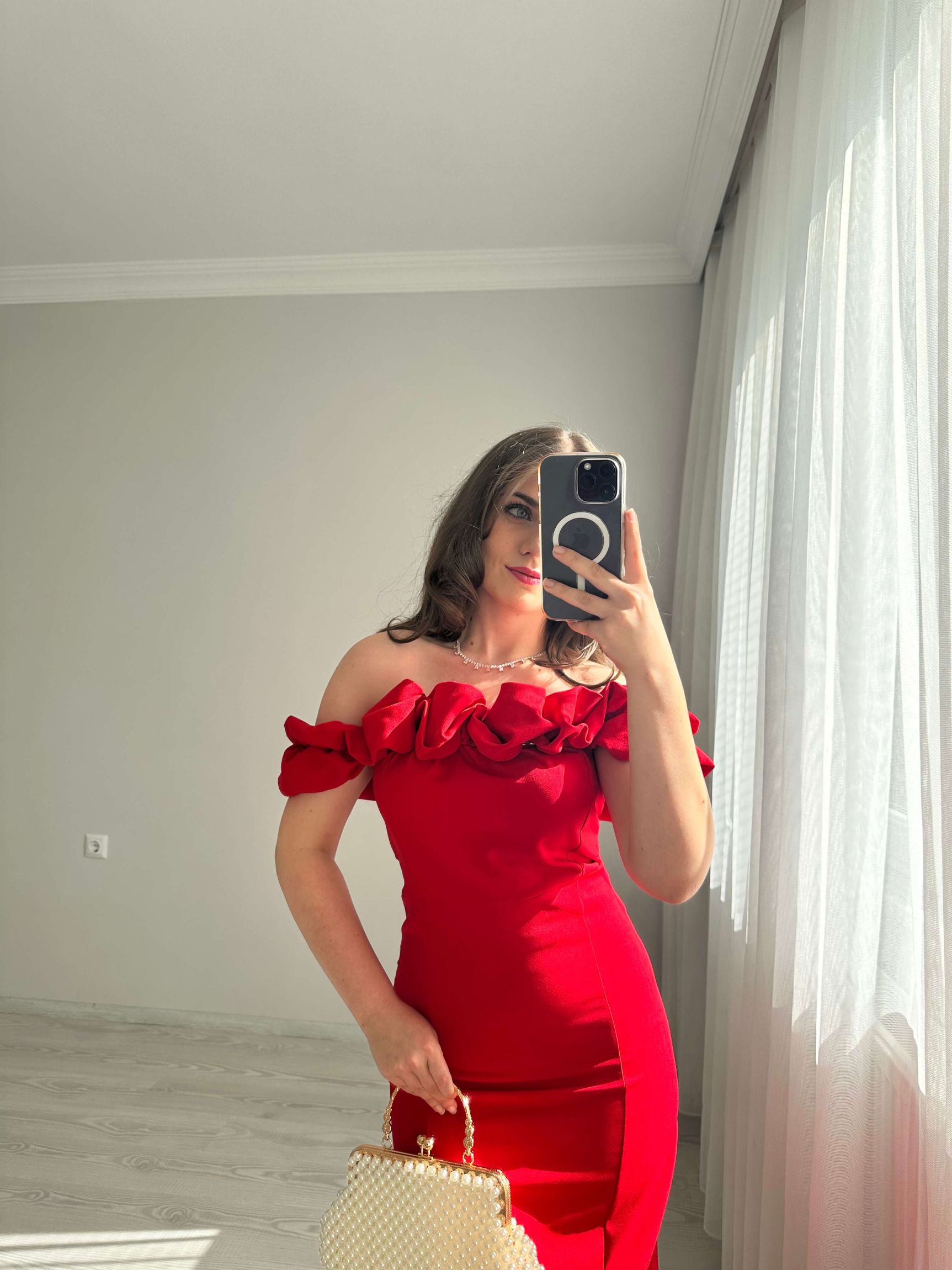 Üstü Fırfırlı Kalem Elbise