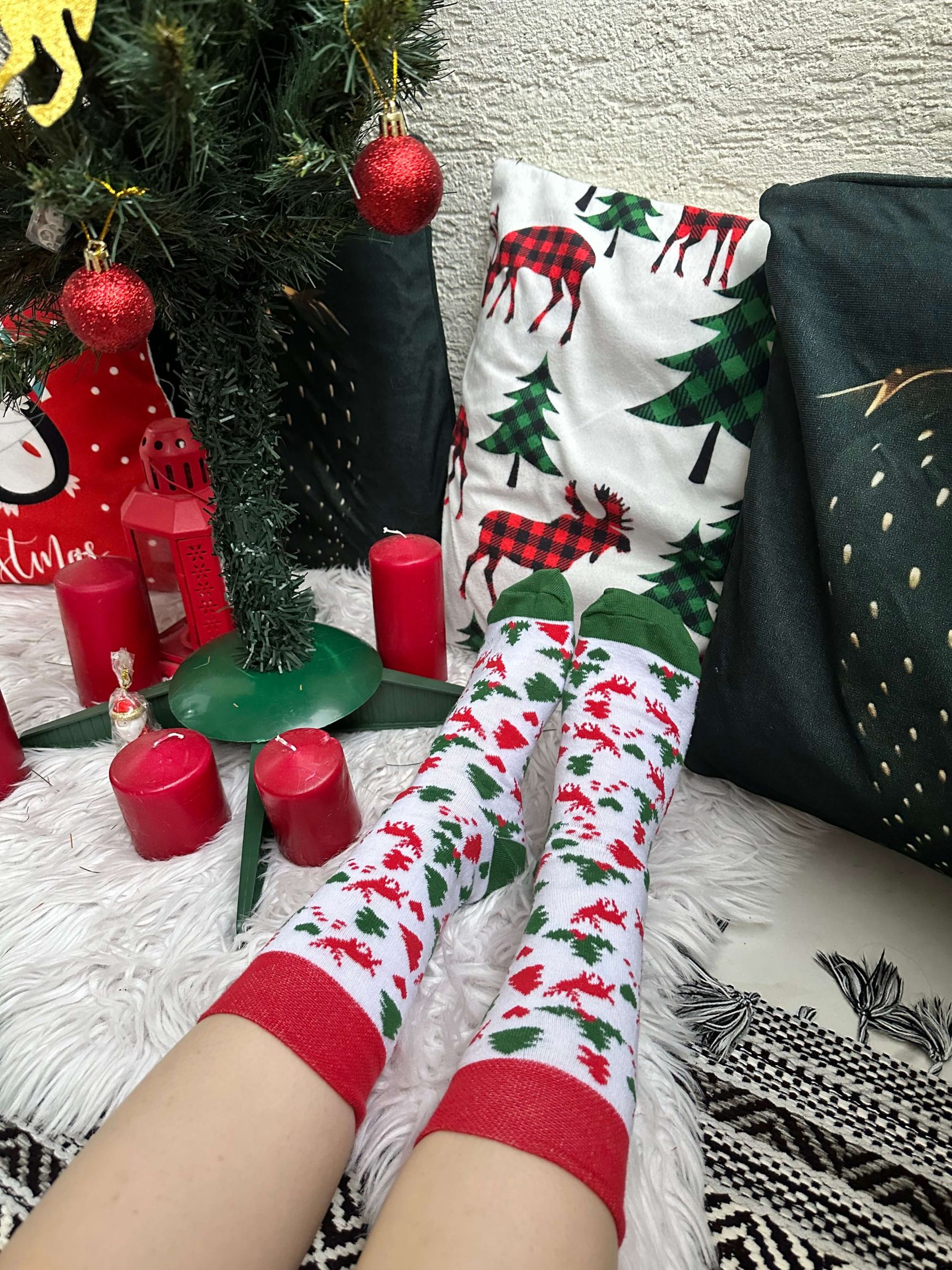 Beyaz Çam Ağaçlı Noel Çorabı