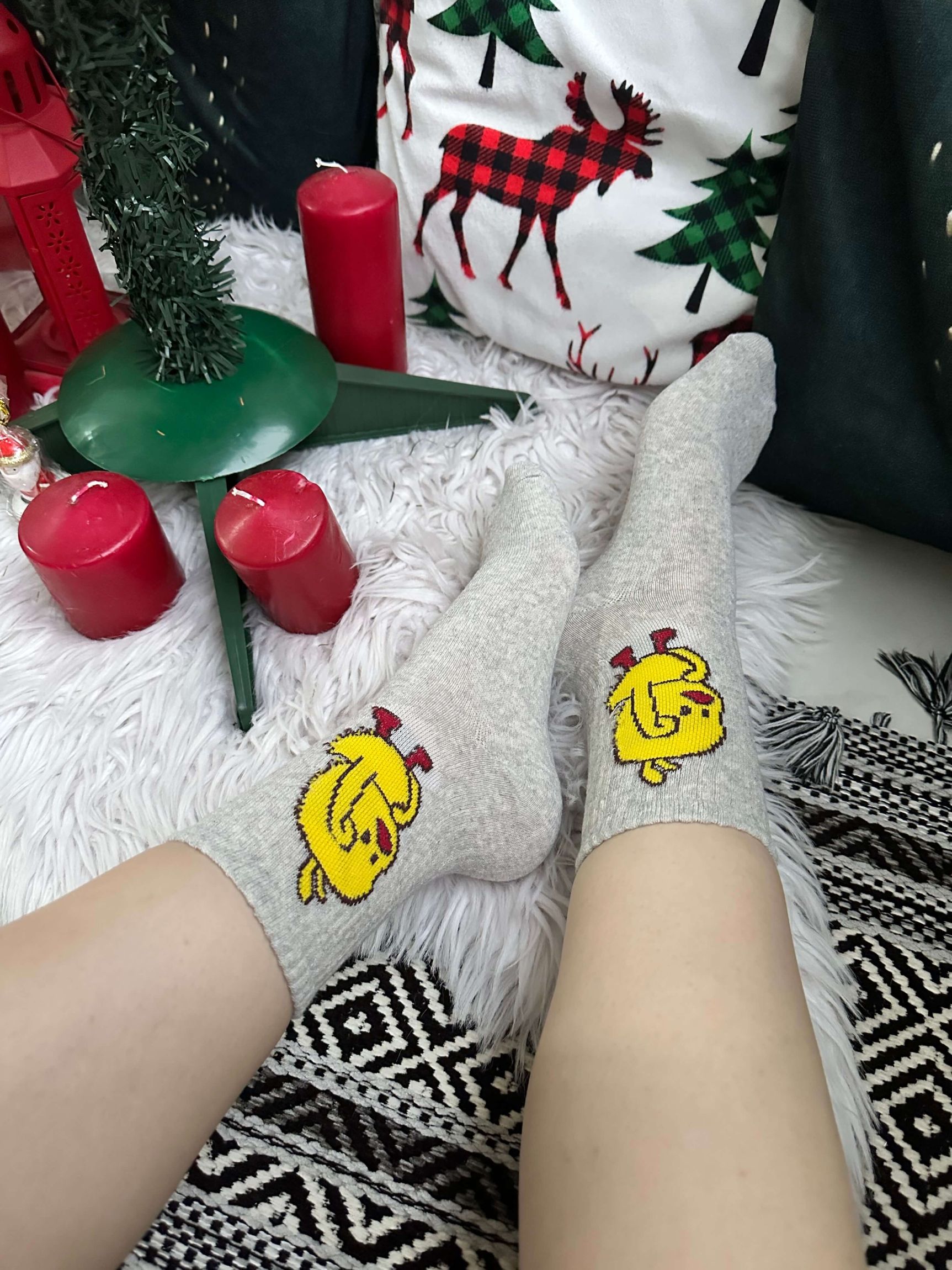 Gri Civciv Detaylı Çorap