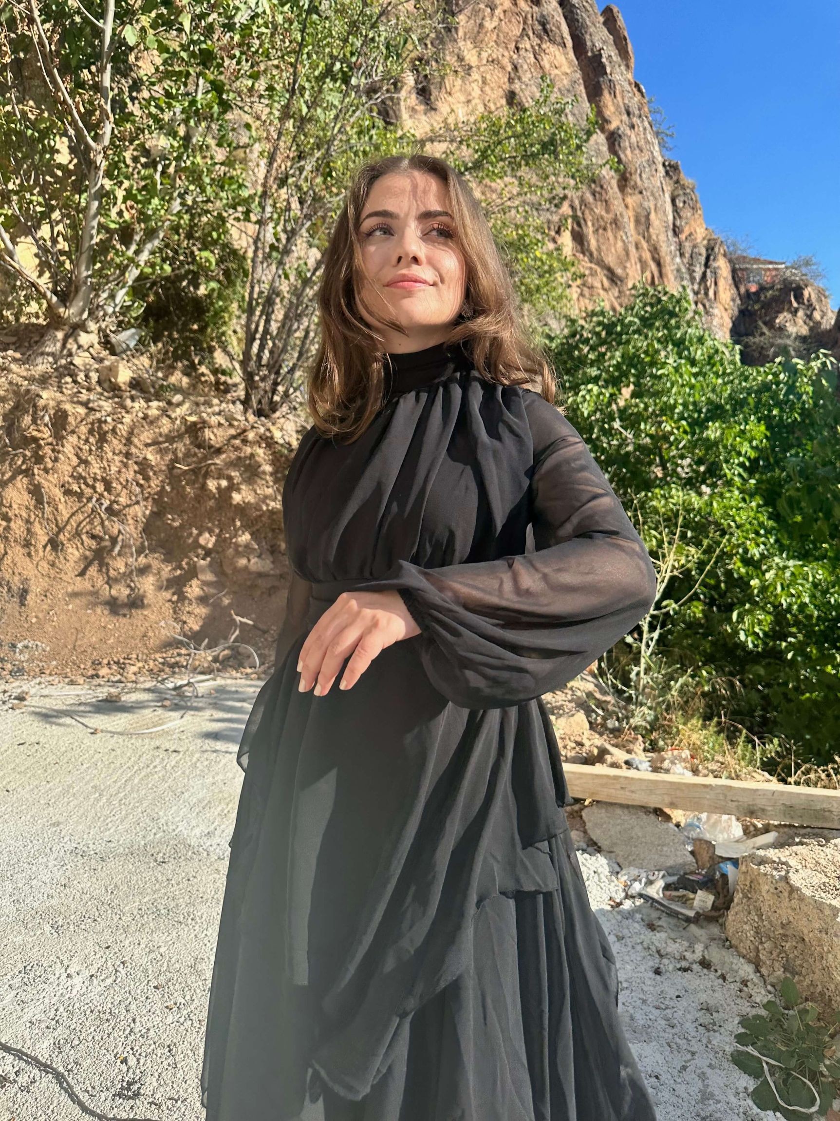 Eteği Kat Kat Şifon Elbise