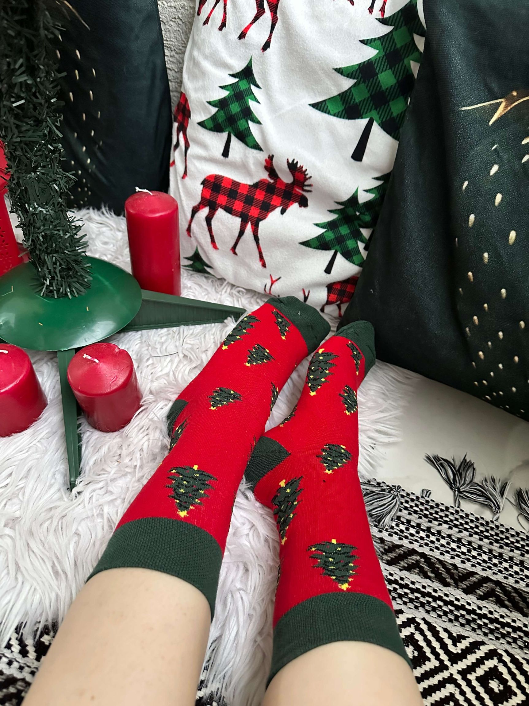 Kırmızı Çam Ağaçlı Noel Çorabı