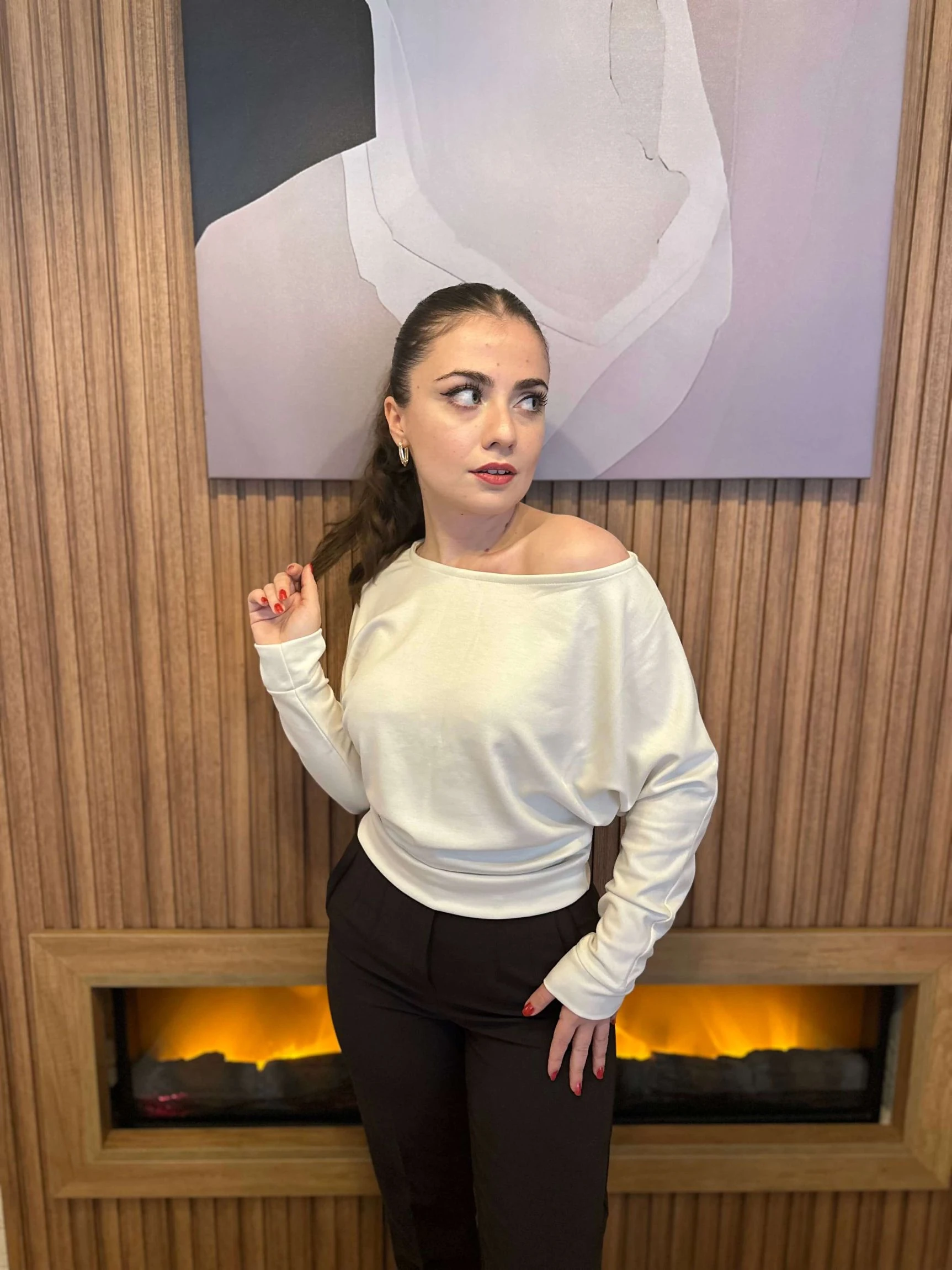 OYS Etiketli Yarasa Kol Kayık Yaka Bluz - Krem