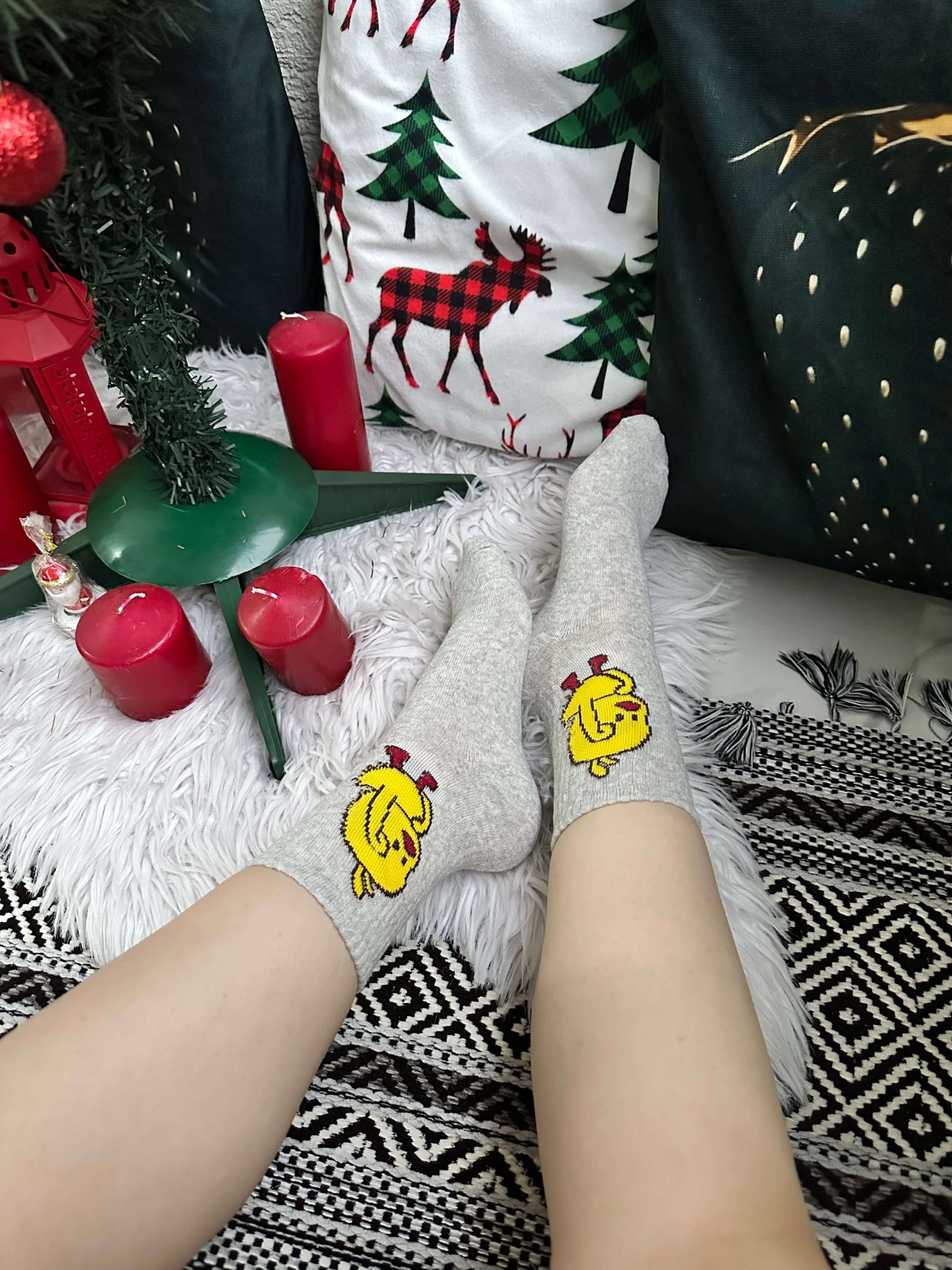 Gri Civciv Detaylı Çorap