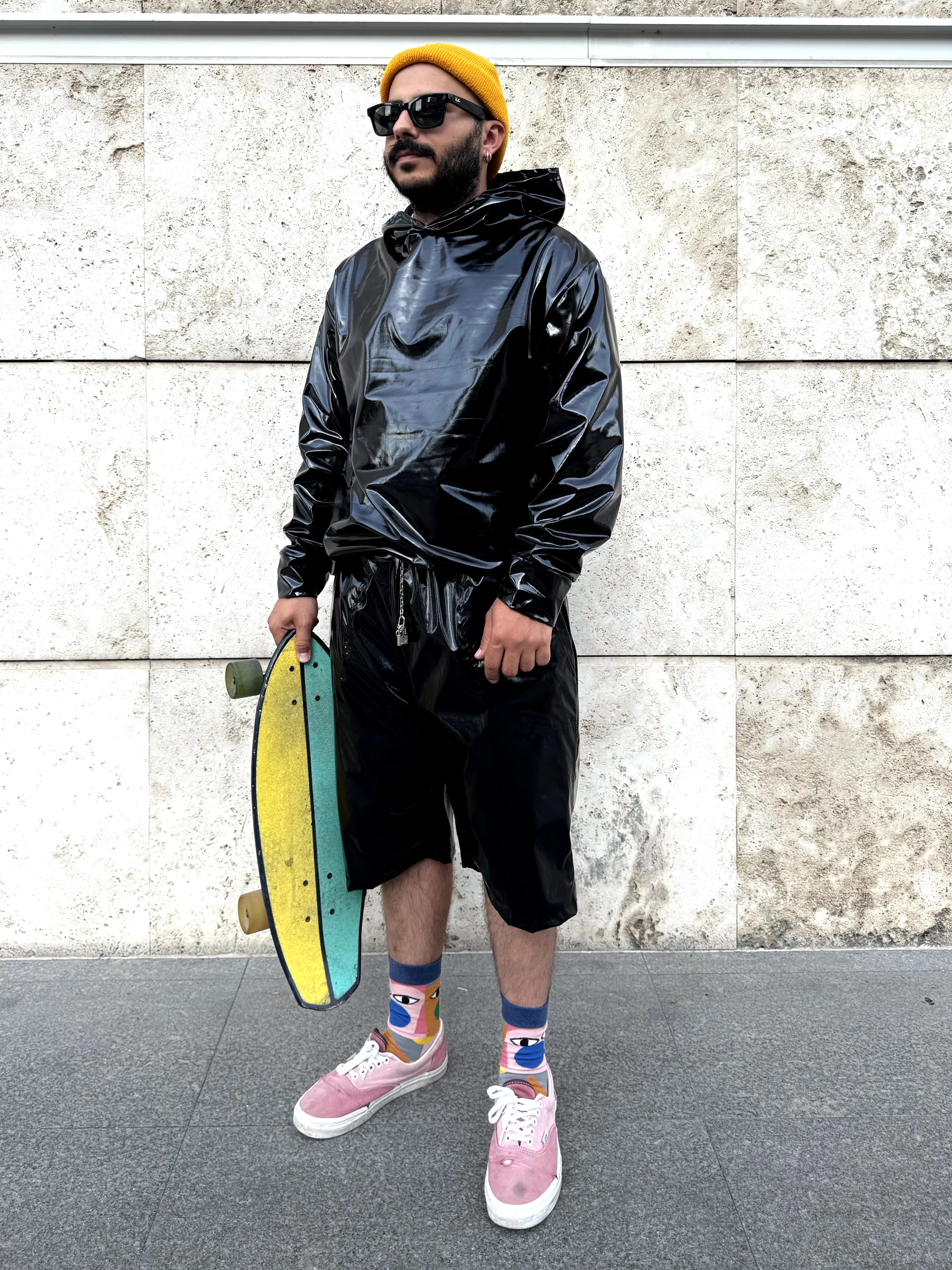 Siyah Rugan Deri Lateks Sweatshirt - Erkek