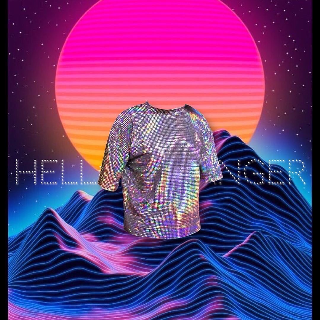 Parlak Disko Topu T-shirt