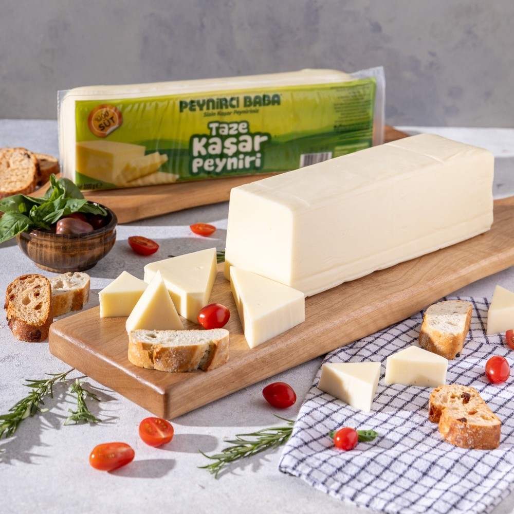 Peynirci Baba Taze Kaşar Peyniri 2 kg x 2 Adet