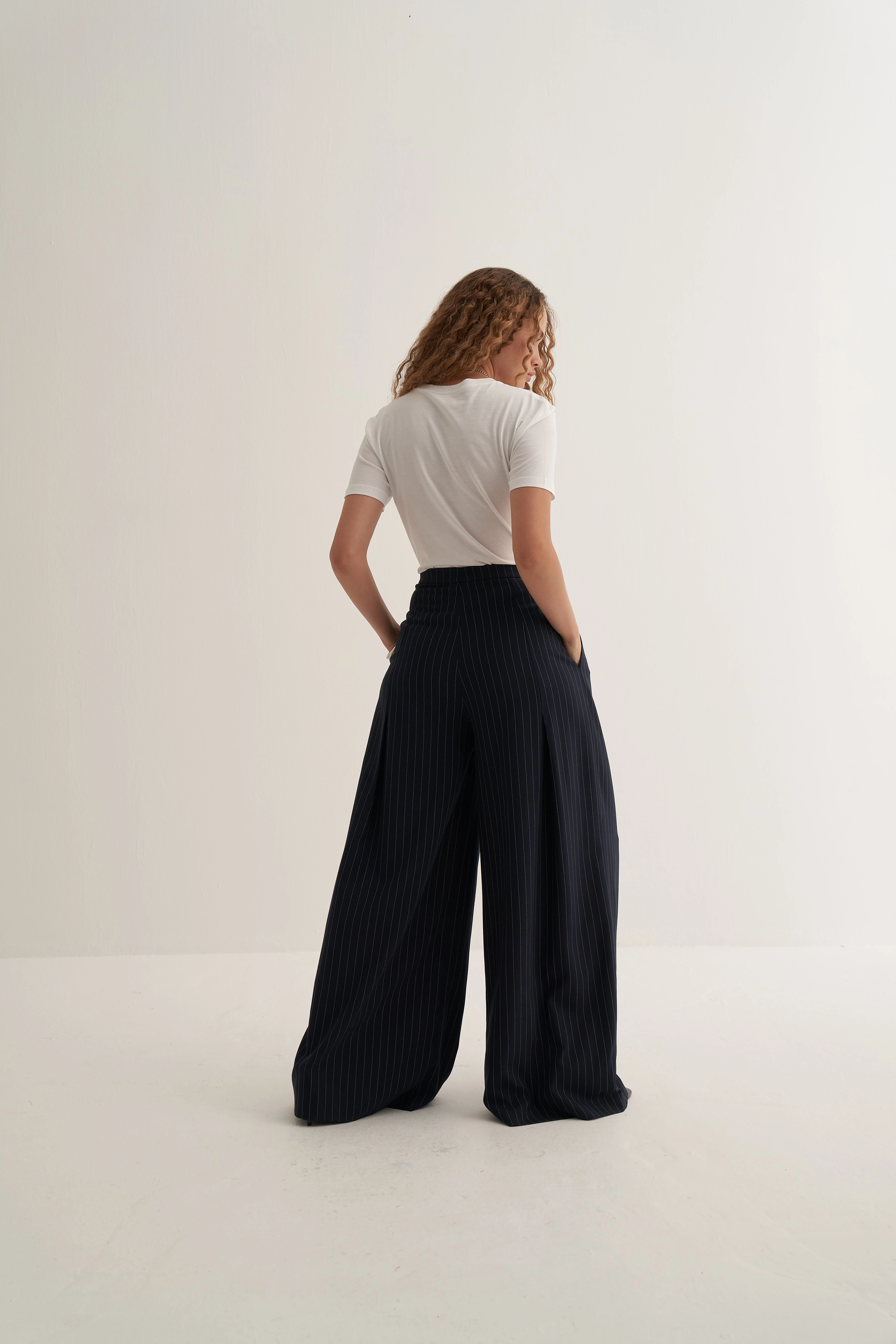 Pileli Lacivert Pantolon