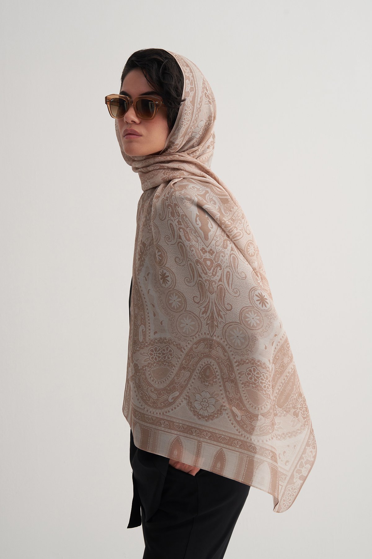 Beige Mist