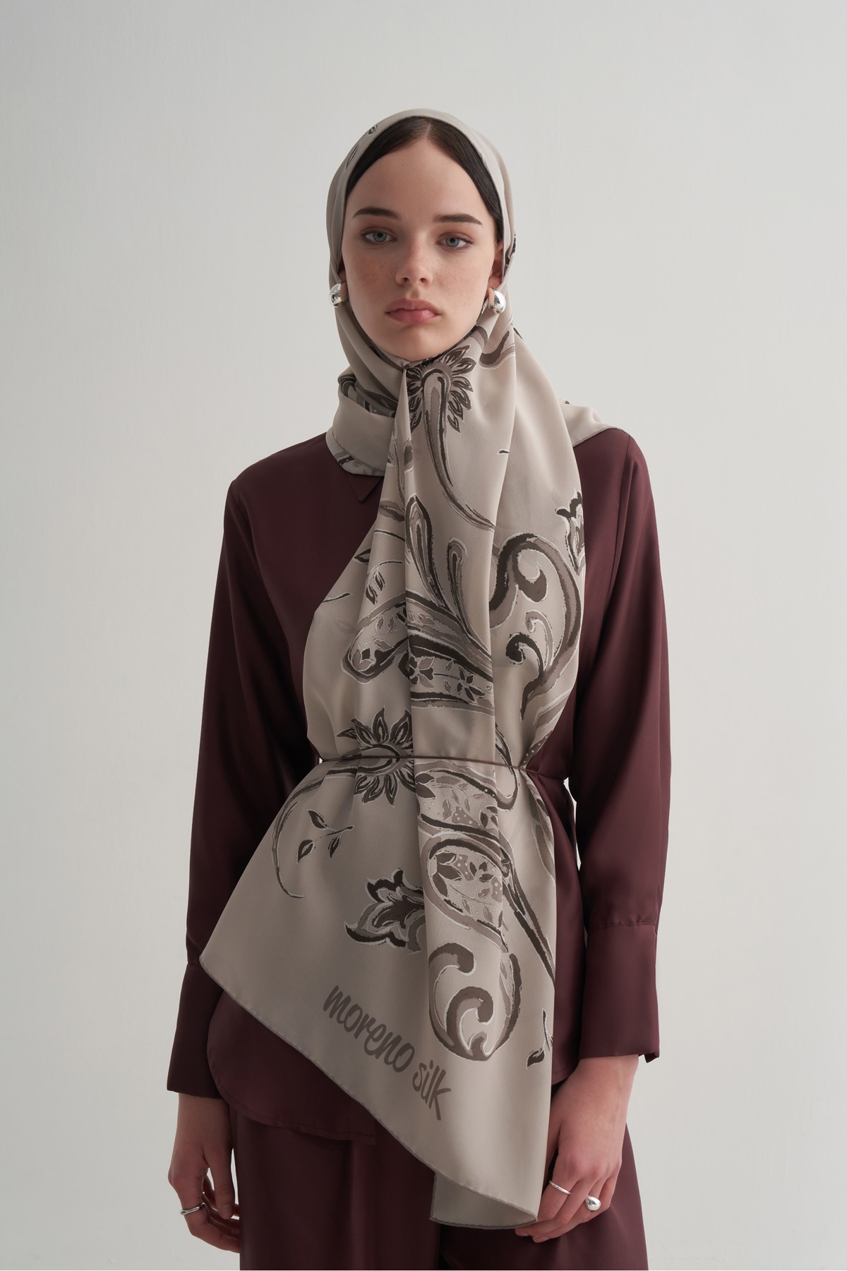 Beige Bloom