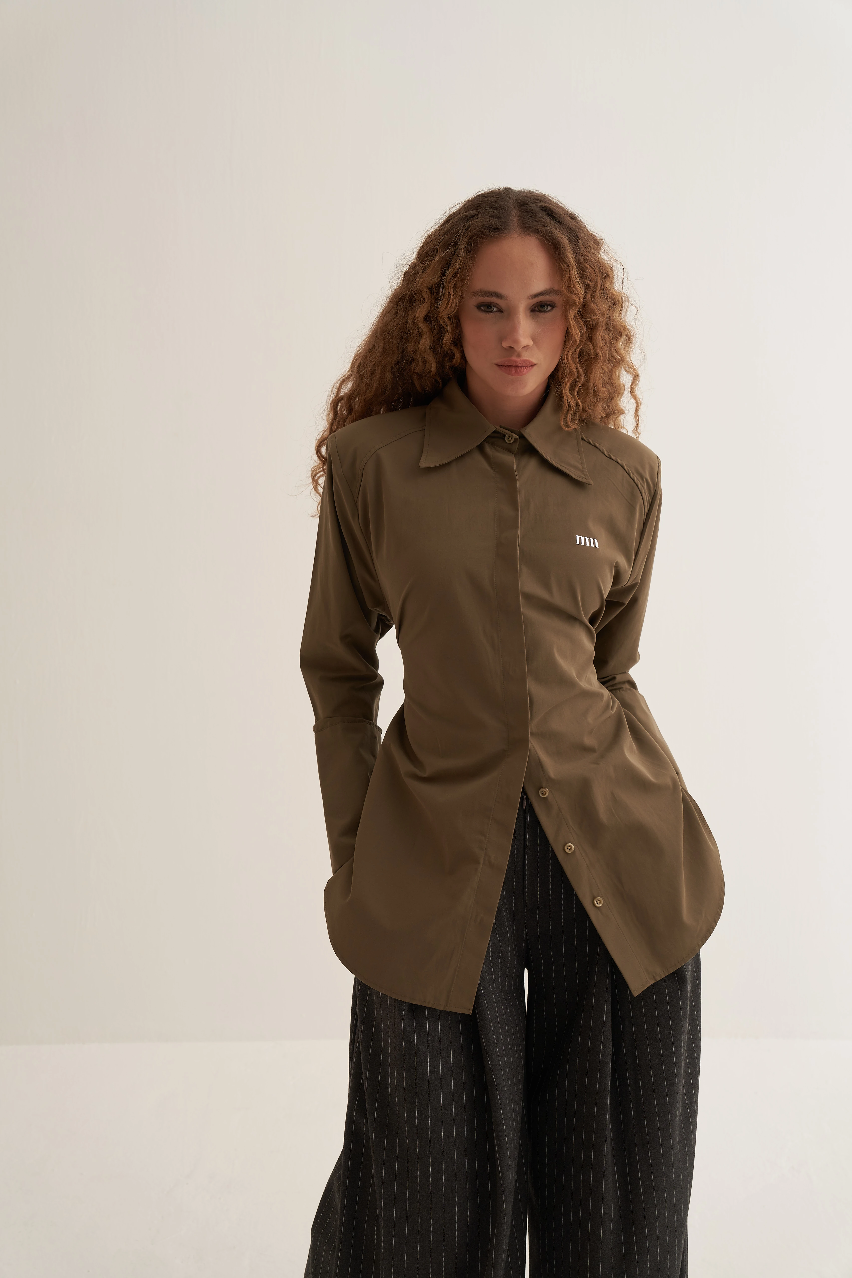 Haki Vatkalı Bağlamalı Gömlek