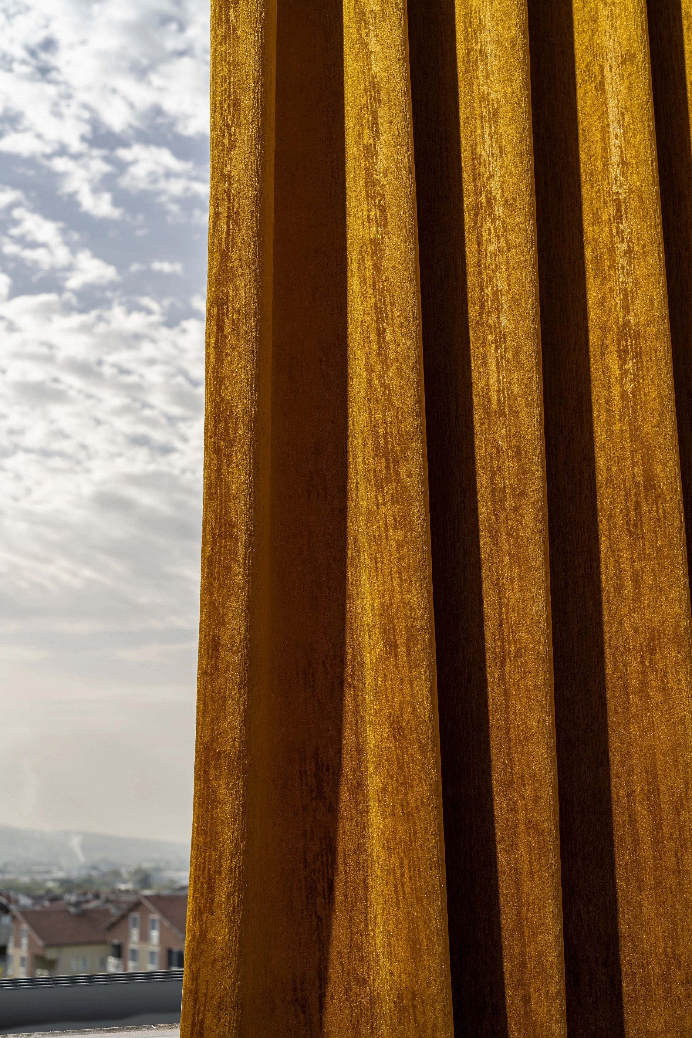 Custom Luxury Velvet French Pleat Blackout Drapes Modern Thermal Panels for Living Room And Bedroom