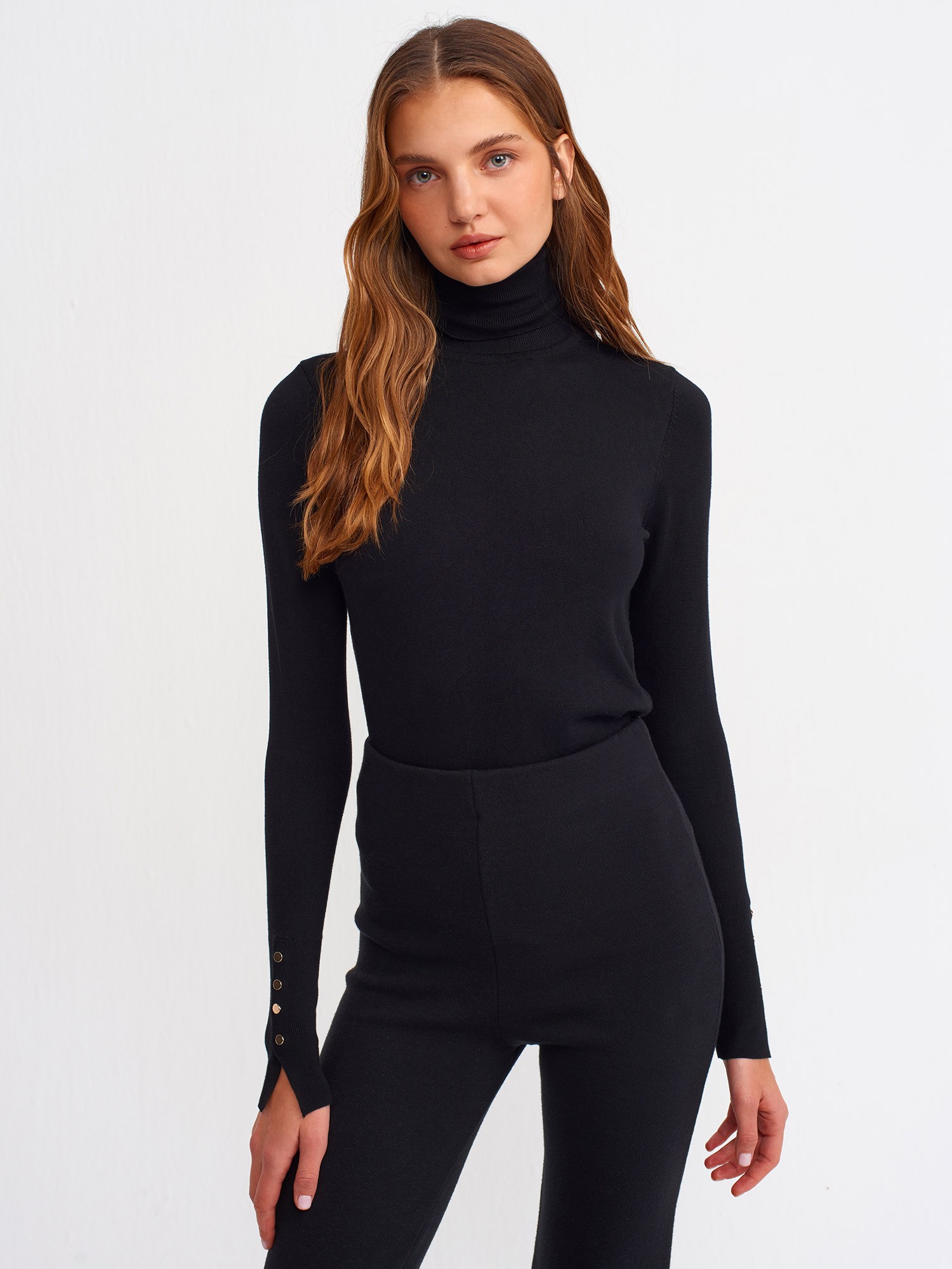 Turtleneck Sweater - Black