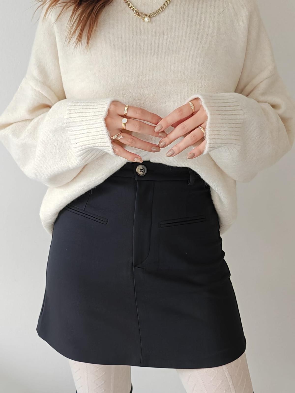 Pocket Detailed Mini Skirt