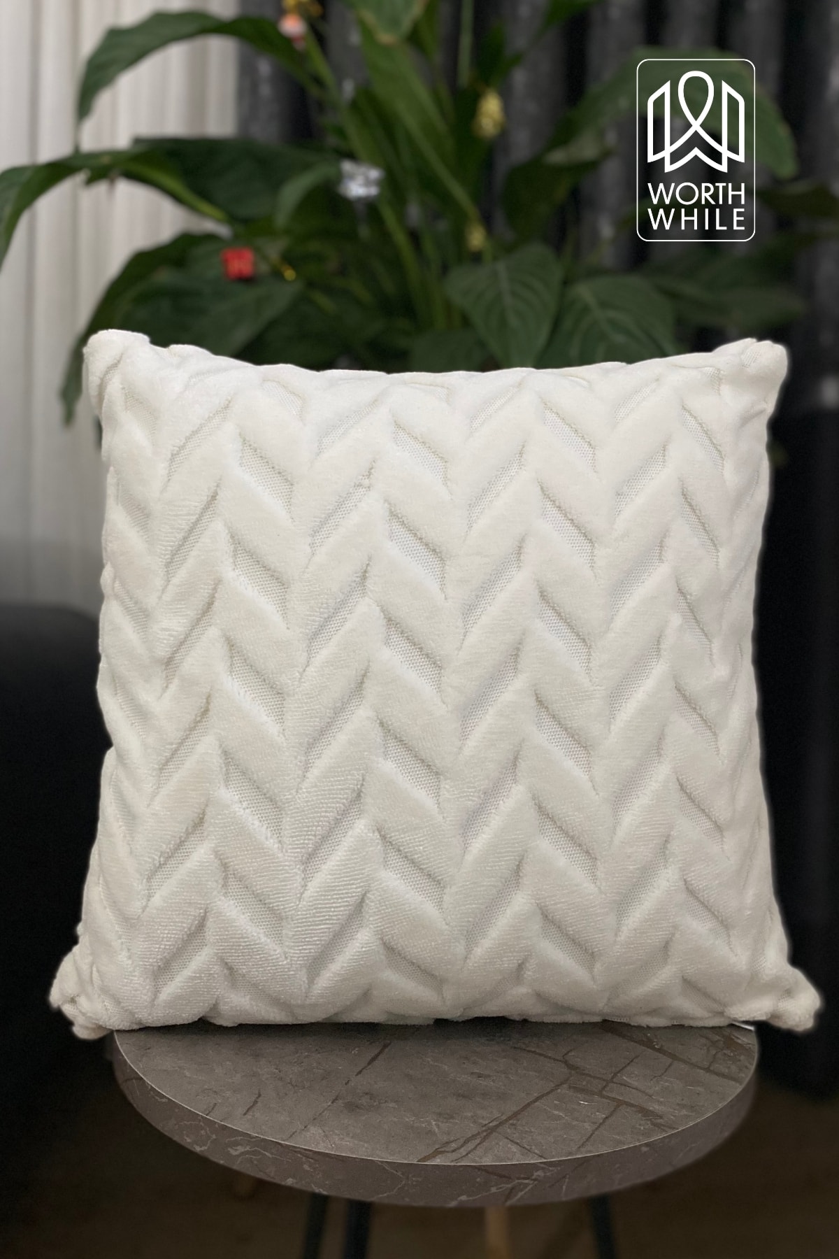 Bohem Özel Tasarım Punch Panç Desen Dekoratif Kırlent Kılıfı Beyaz 43x43cm