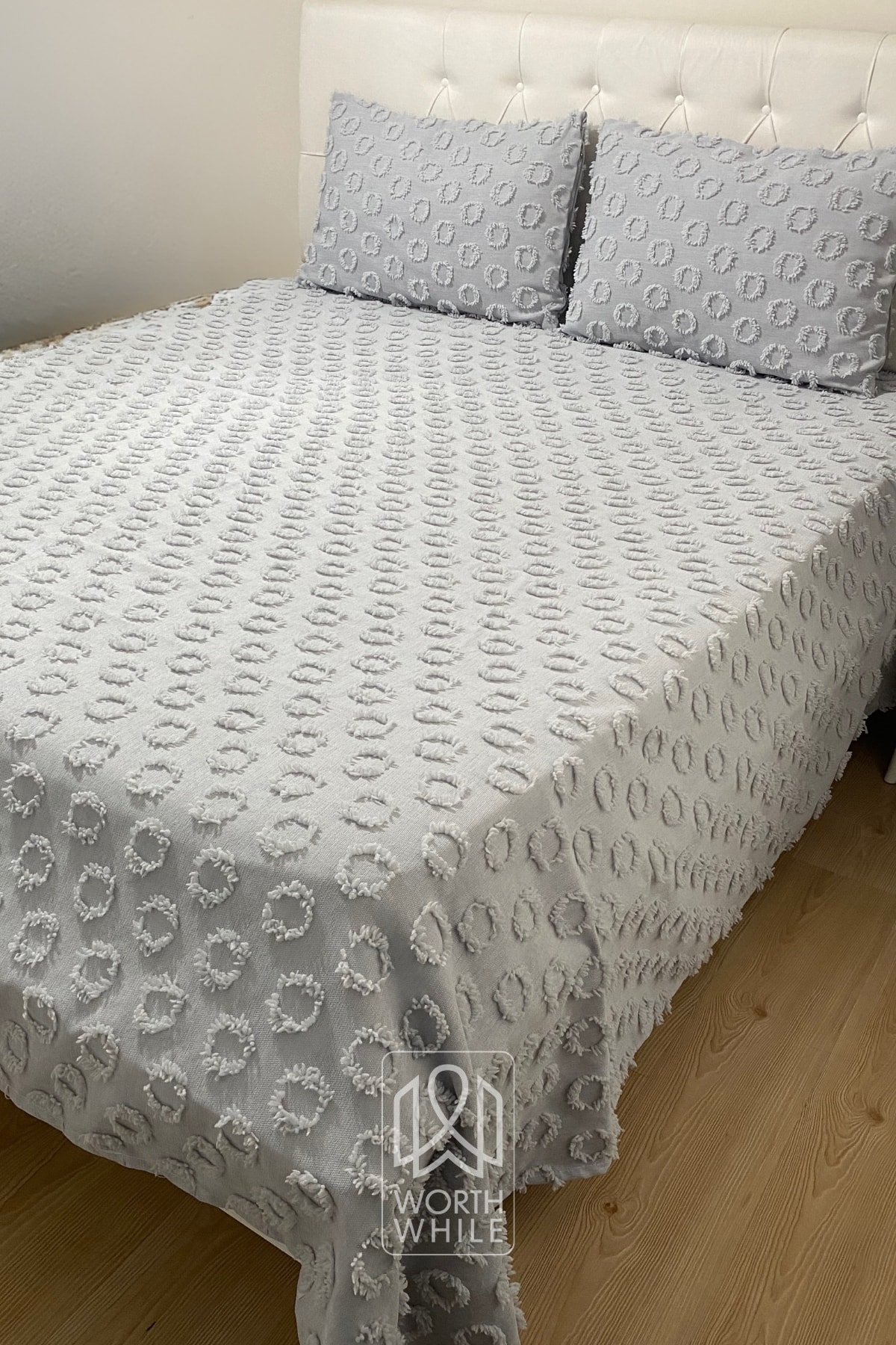 Nova Gri Ponponlu Şönil Yatak Örtüsü Modelleri Tek Kişilik 180 x 240 | Evinize Değer Katın