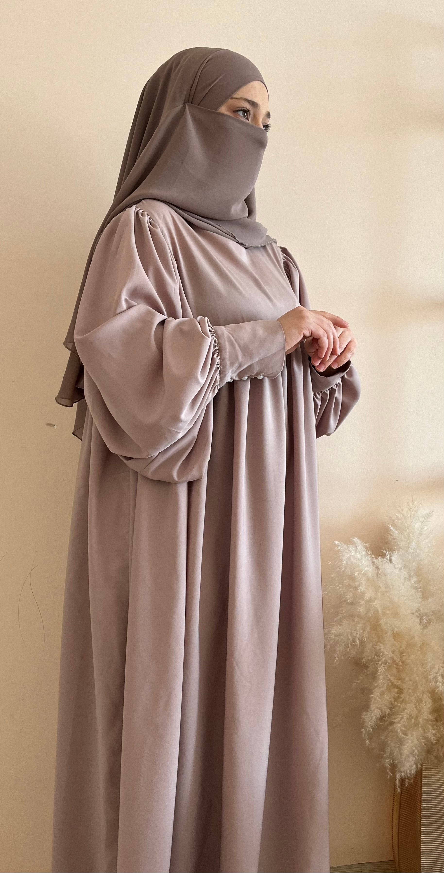 BEJ ŞAH ABAYA