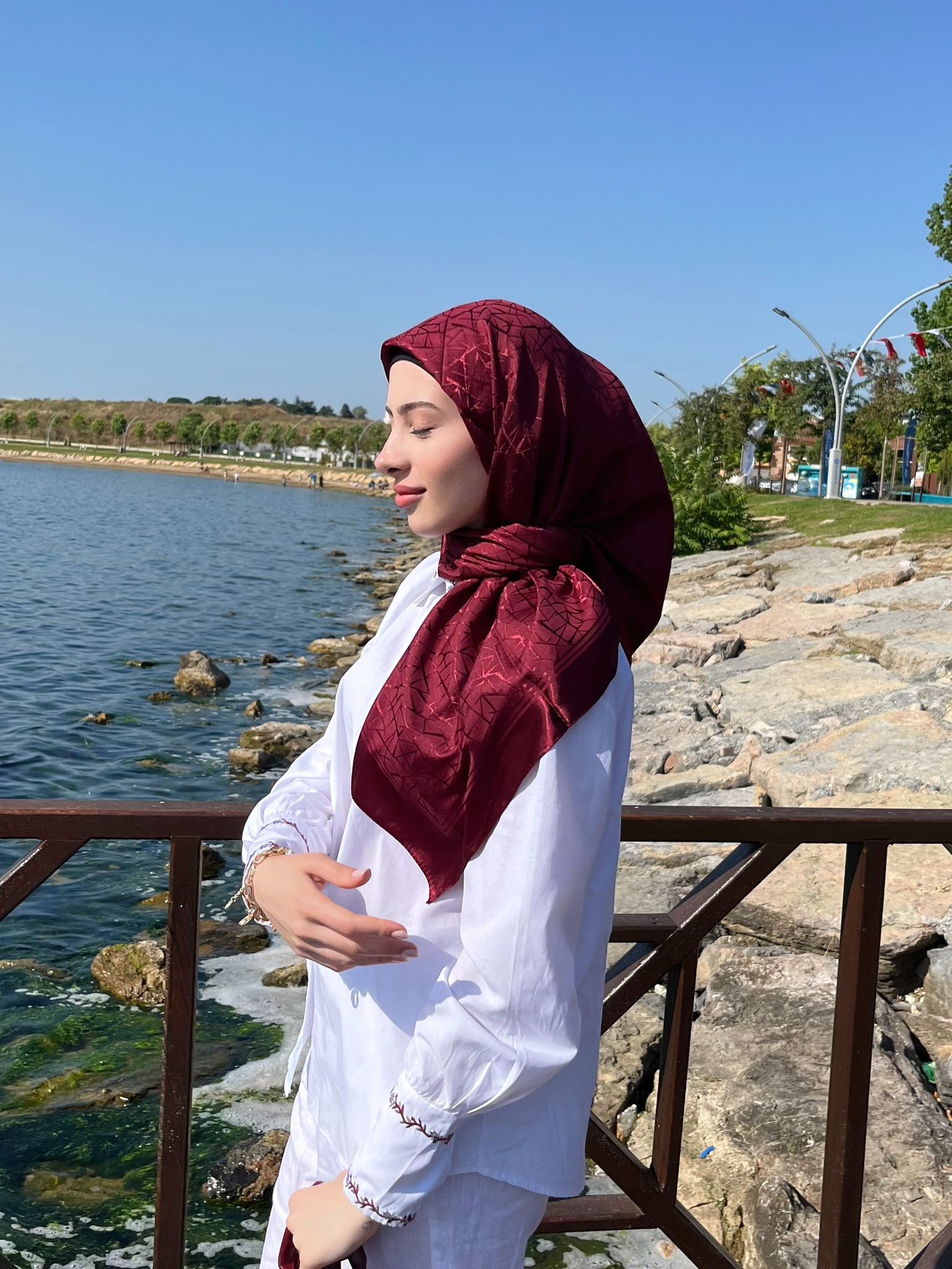 İpeksi Jakar Eşarp-Kristal Desen 